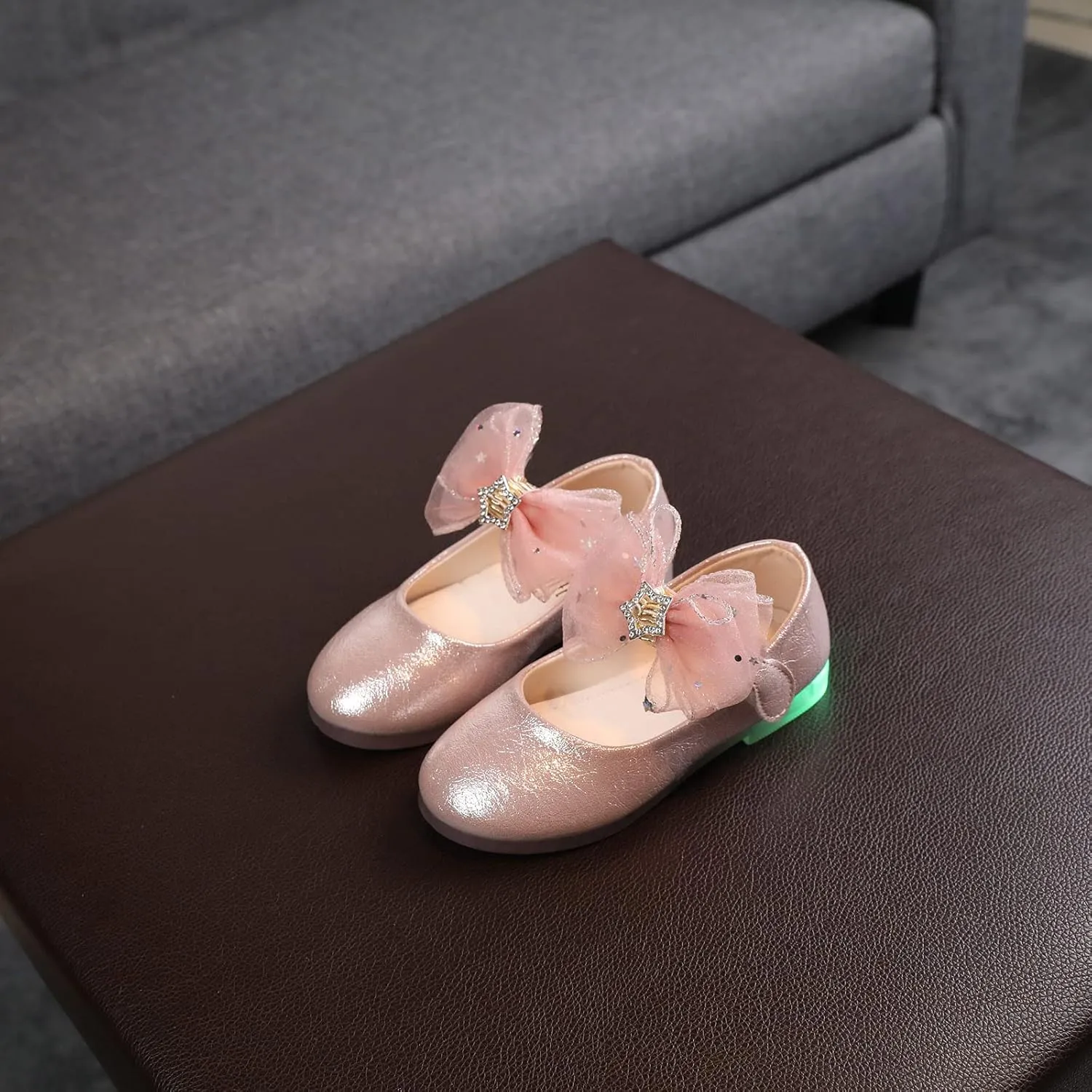 Baby Girl Bow Embellished Shoe Soft Sole Textured Sandals Princess Hook and Loop Low Heel Splicing Rhinestone Shoes
