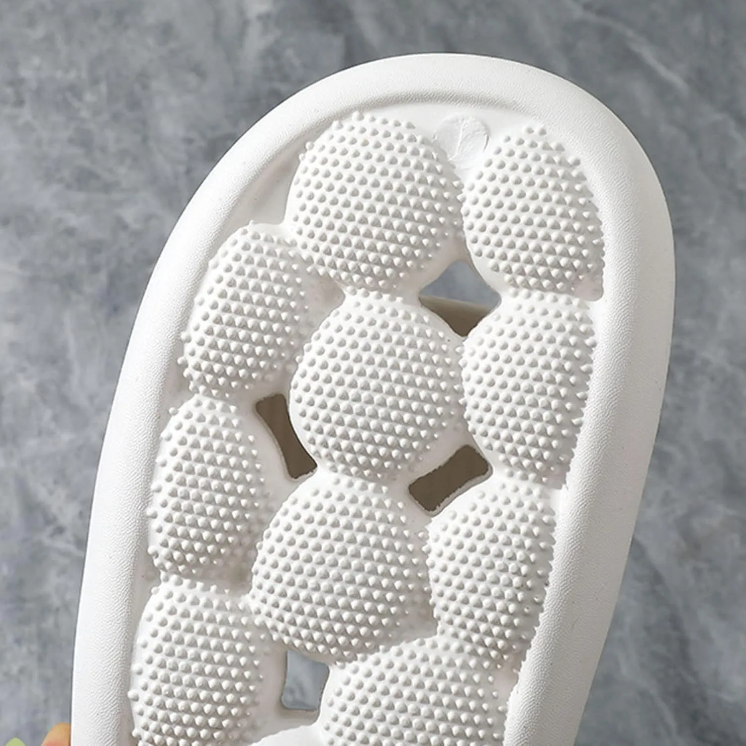 Bathroom Slipper Mens Shower Shoes Women and Men Cloud Slides Bath Slippers Comfortable Soft Sole Water Shoe