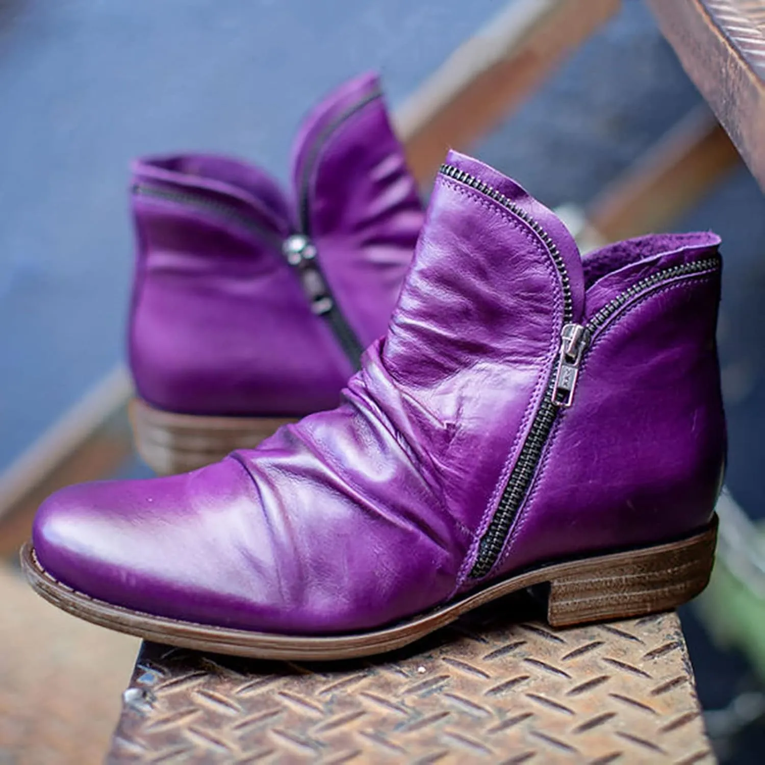 Cathalem Ankle Boots for Women Low Heel Short Shoes Retro Casual Zipper Boots Side Zip-up Vintage Leather Damping Shoes