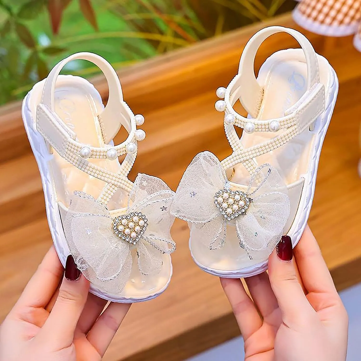 Children Shoes Fashion Flower Thick Soled Sandals Soft Sole Comfortable Sandals Girls White Girls Summer Shoes