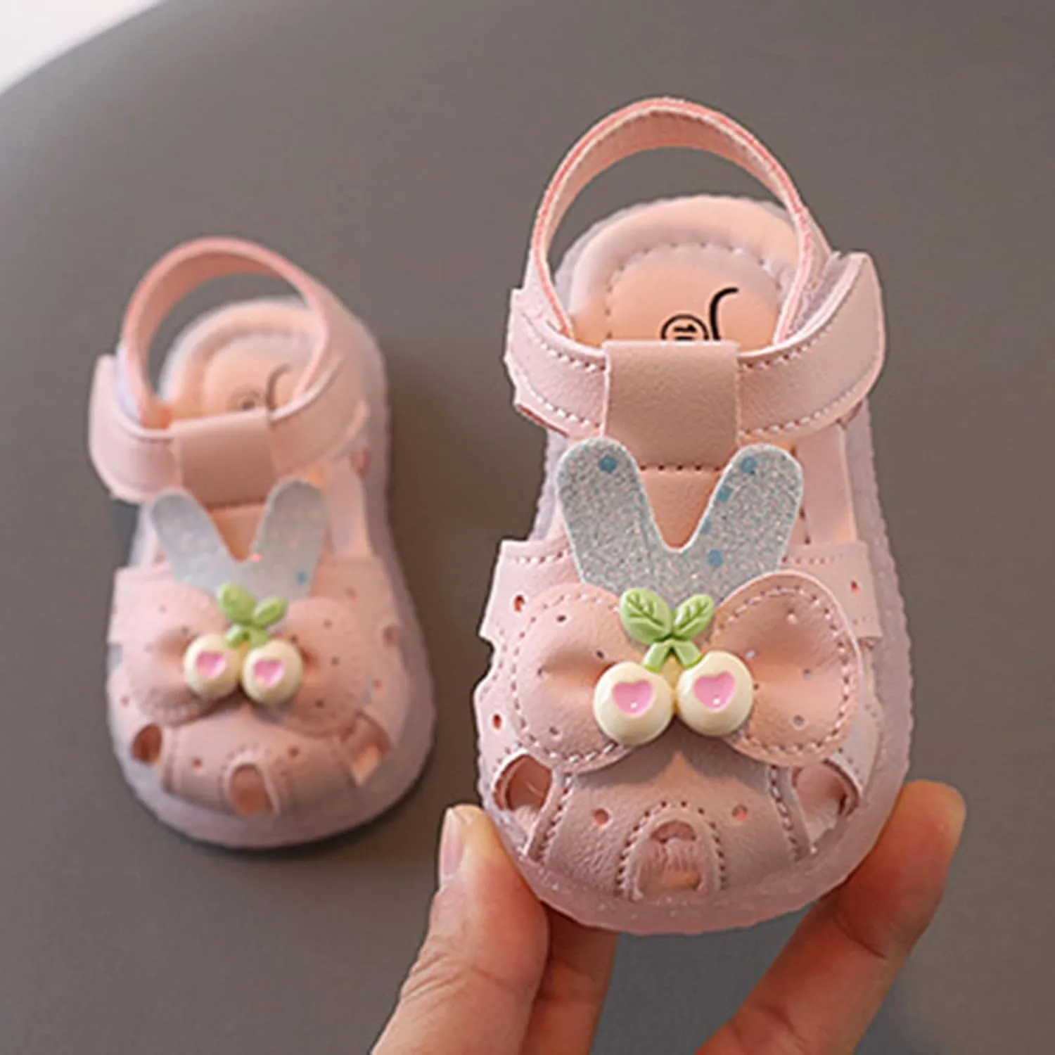 Children Shoes Flat Comfortable Soft Sandals Soft Sole Toddler Shoes Baotou Princess Light Shoes Rubber Toddler Shoes (Pink, 5.5 Infant)
