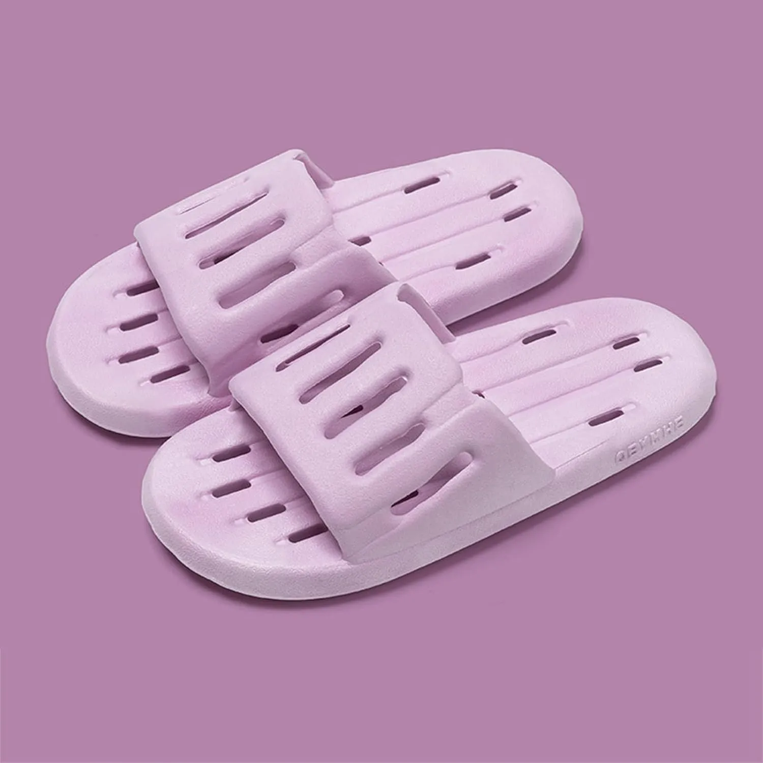Cloud Slippers for Women Indoor Slipper for Gym Soft Sole Versatile Slides Sandals Pillow Slippers for Women