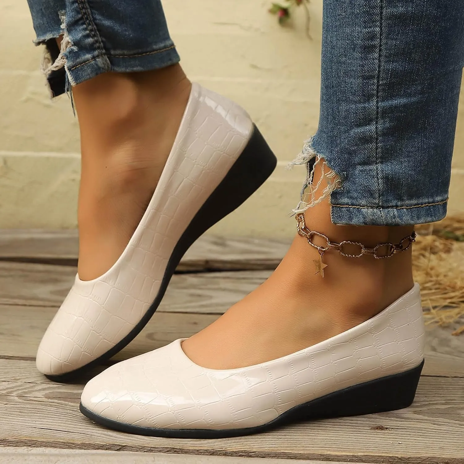 Dressy Flat Womens Round Toe Loafers Comfort Flat Shoes Slip On Loafers Ladies Ballet Flats Business Casual Shoes
