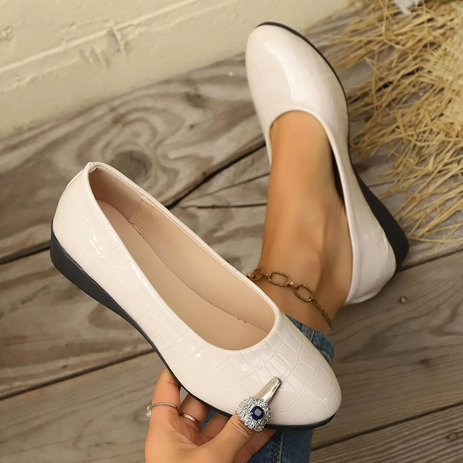 Dressy Flat Womens Round Toe Loafers Comfort Flat Shoes Slip On Loafers Ladies Ballet Flats Business Casual Shoes