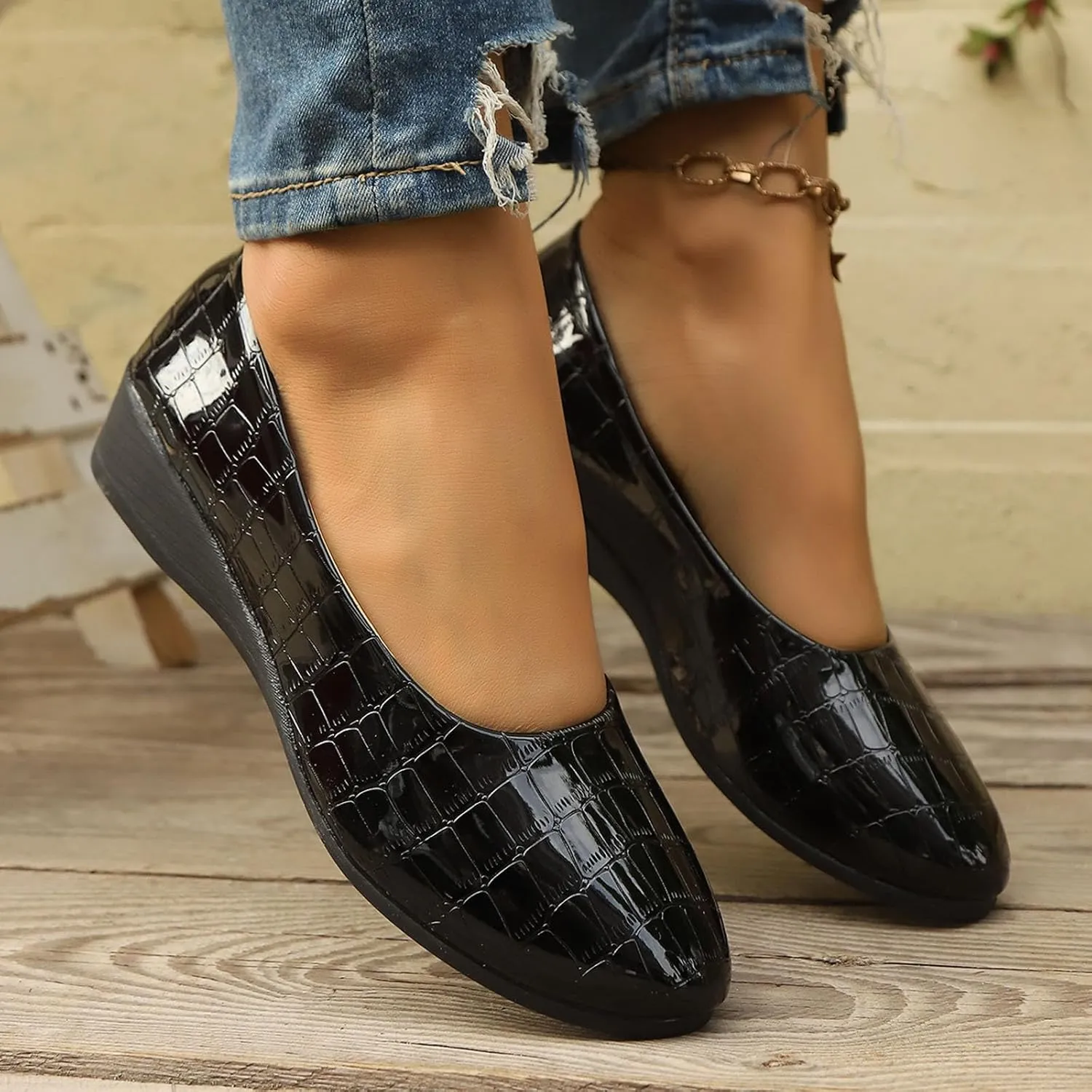 Dressy Flat Womens Round Toe Loafers Comfort Flat Shoes Slip On Loafers Ladies Ballet Flats Business Casual Shoes