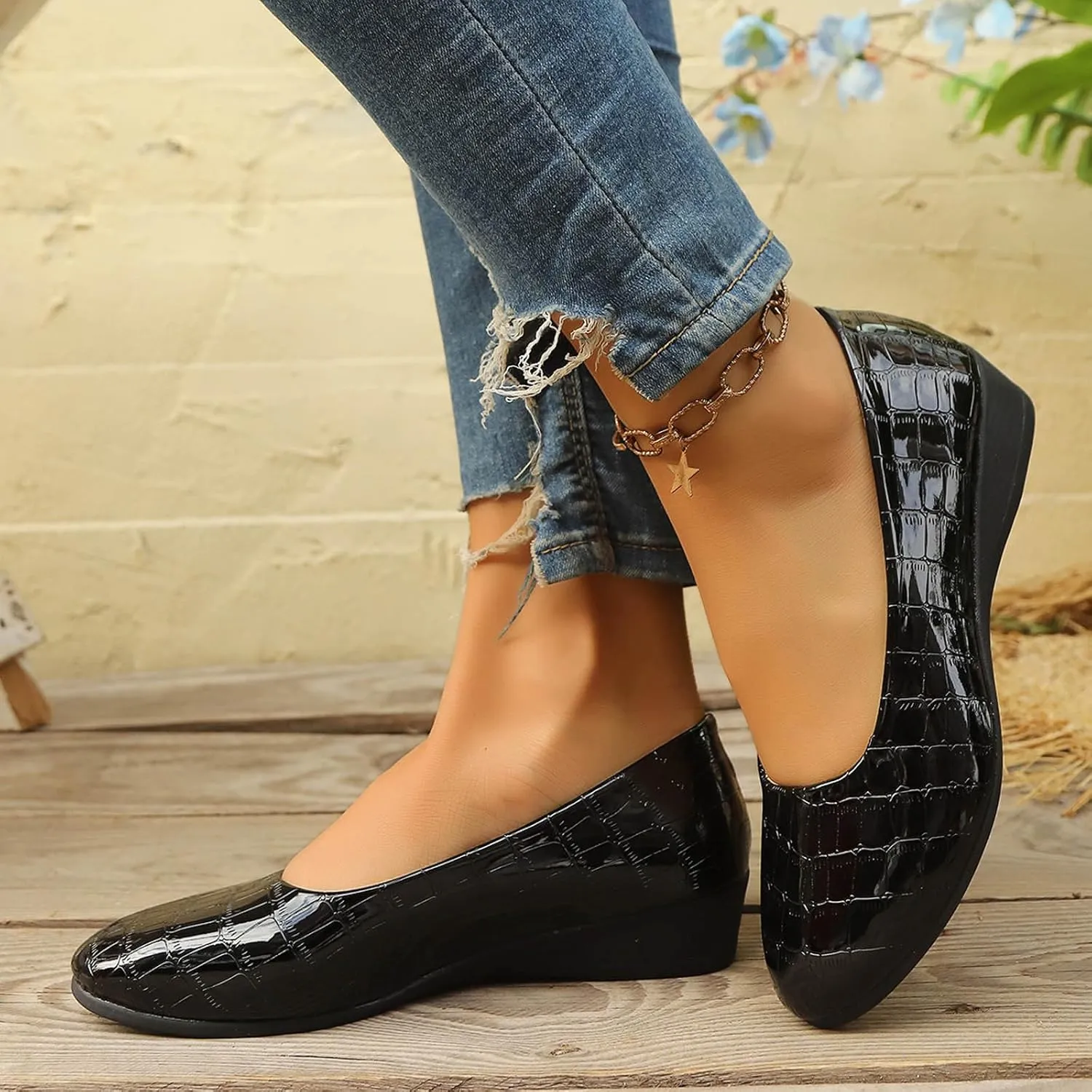 Dressy Flat Womens Round Toe Loafers Comfort Flat Shoes Slip On Loafers Ladies Ballet Flats Business Casual Shoes