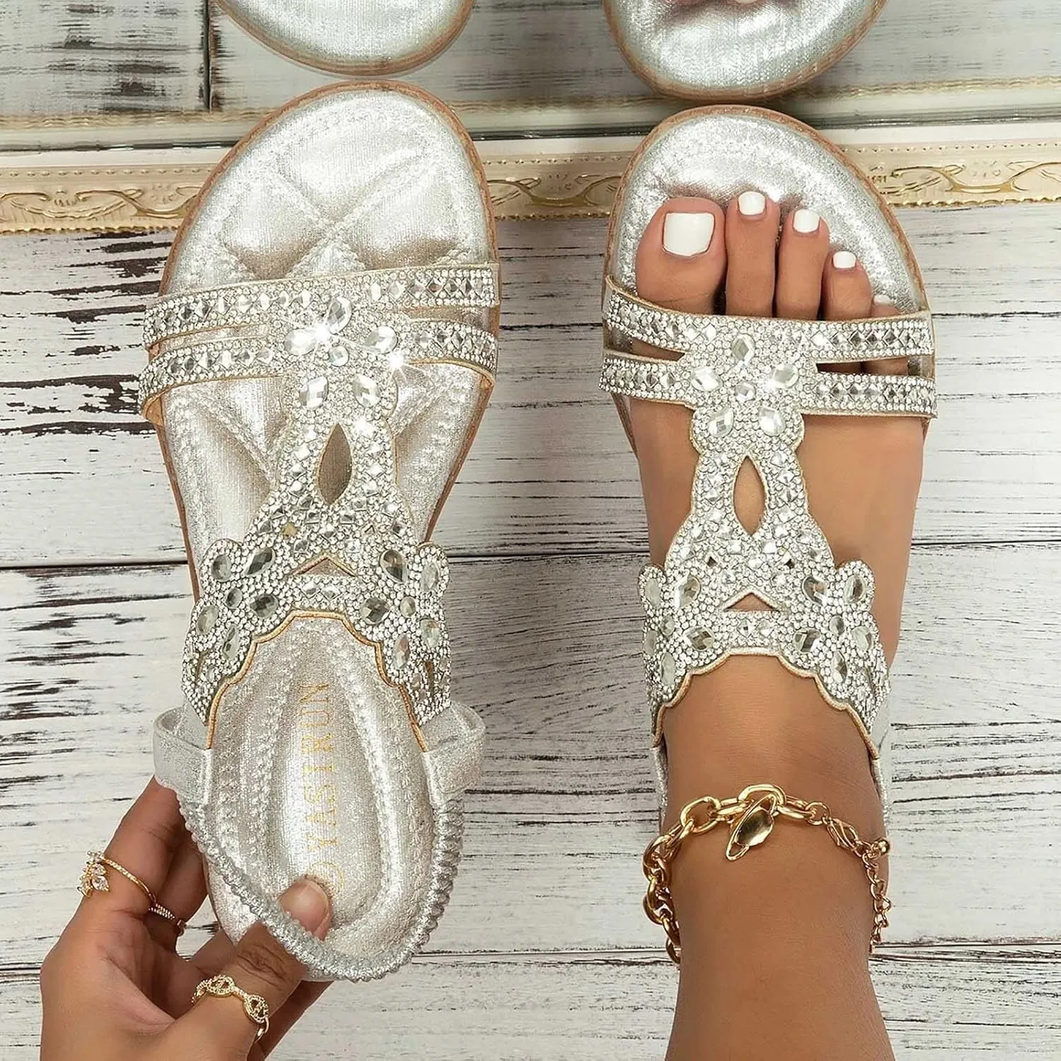 Flat Sandals for Women Dressy,Summer T-Strap Beaded Flower Rhinestone Sandals Comfortable Open Toe Dress Beach Shoes