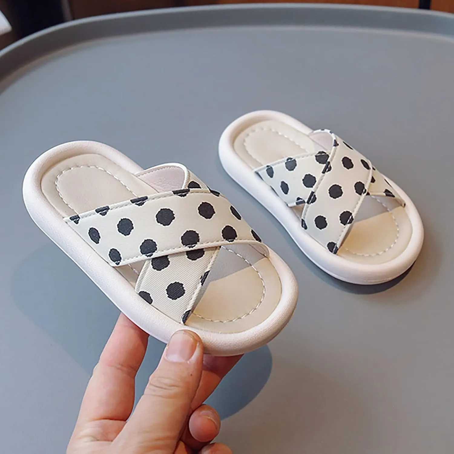 Girls Polka Dot Slides Soft Sole Anti Slip Open Toe Beach Swim Pool Water Sandals Kids Bedroom Slippers Little Girls
