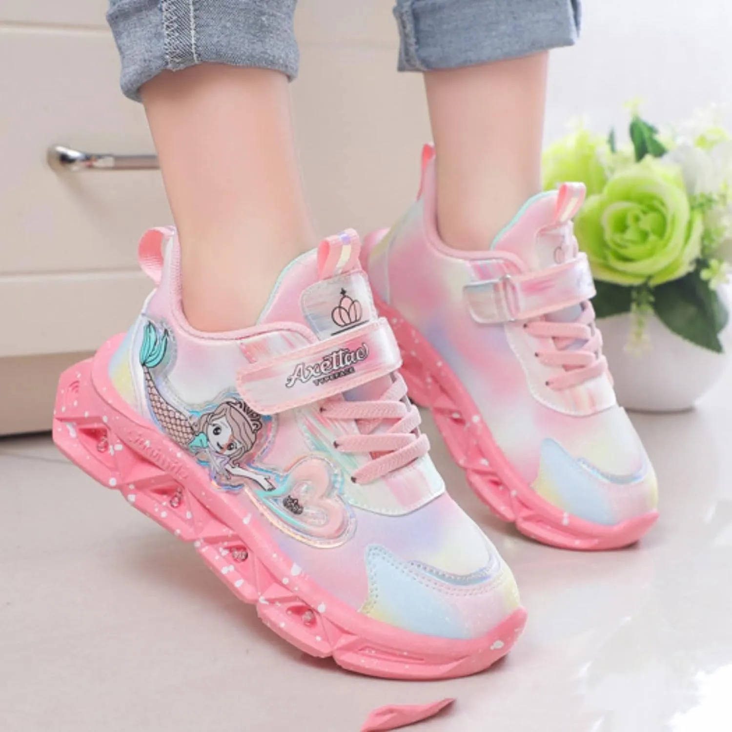 Girls Princess Shoes Slip On Light Up Shoes Mermai Shoes Breathable Mesh Sneakers Lightweight Girls Sneakers
