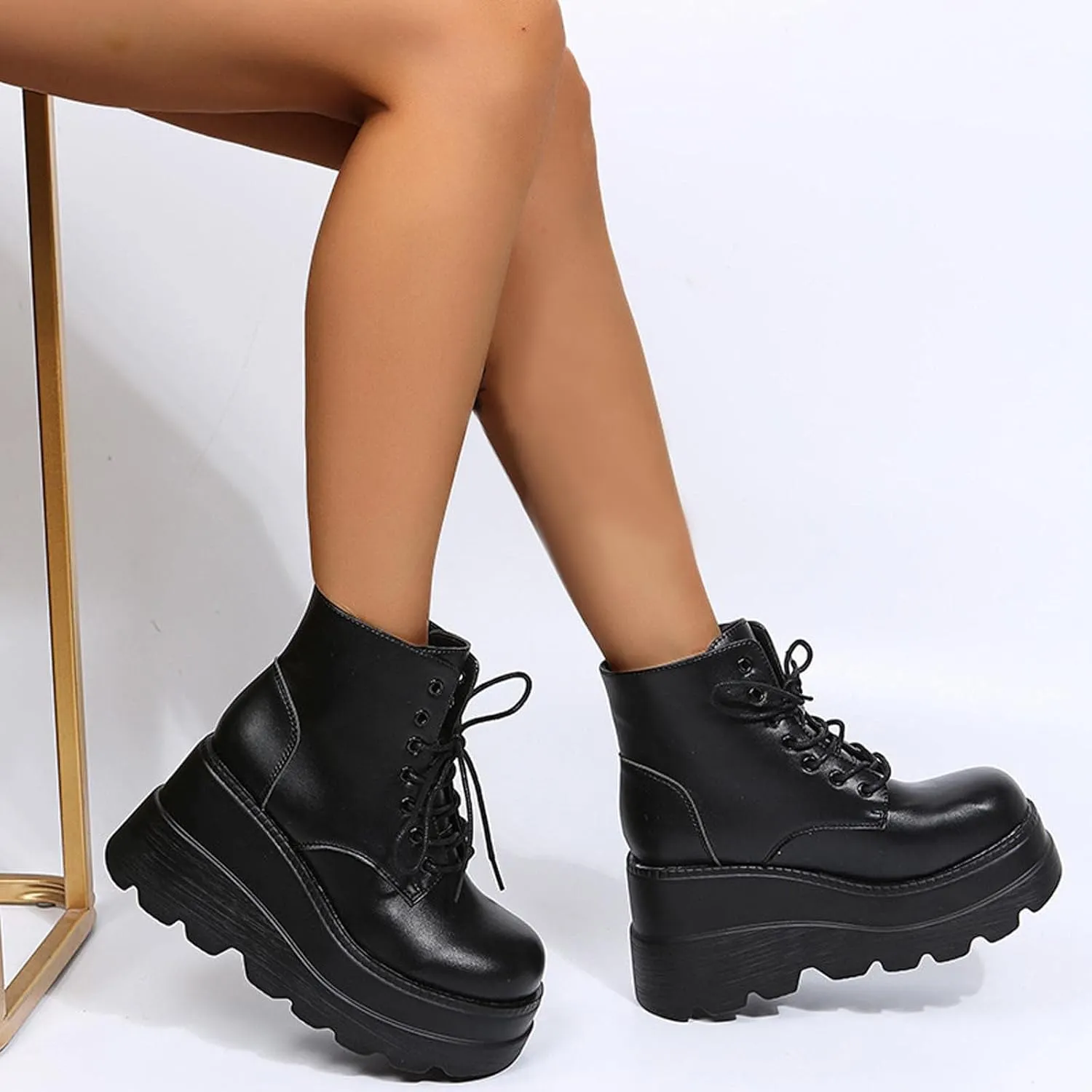 GUNIYIFS Womens Platform Boots Goth Combat Boots Punk Leather Gothic Boots for Women Mid Calf Ankle Booties Chunky Shoes