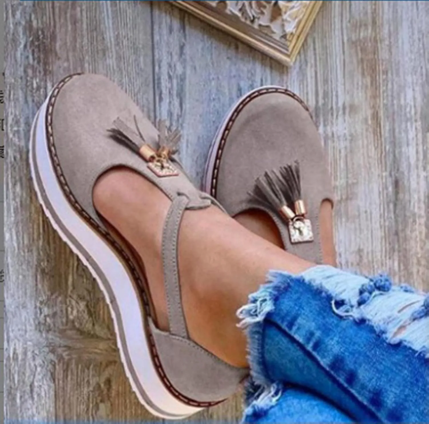 Ladmiple Sneakers For Women Walking Shoes Slip On Low Top Casual Dressy Summer Fashion Comfort Non Slip Flats Loafers