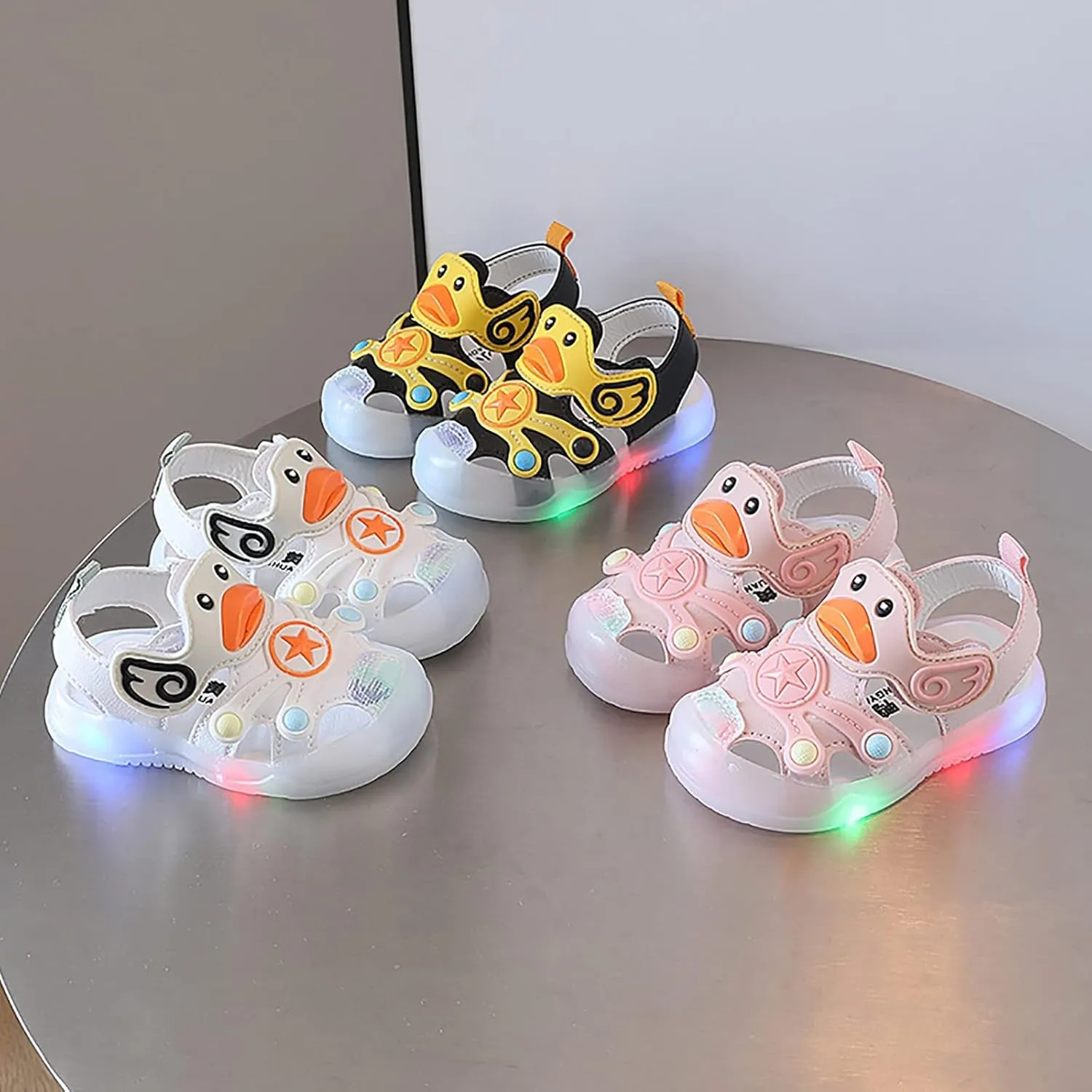 Light Up Baby Animal Sandals Children Cute Cartoon Soft Sole Summer Fashion Breathable Outdoor Play Beach Shoes