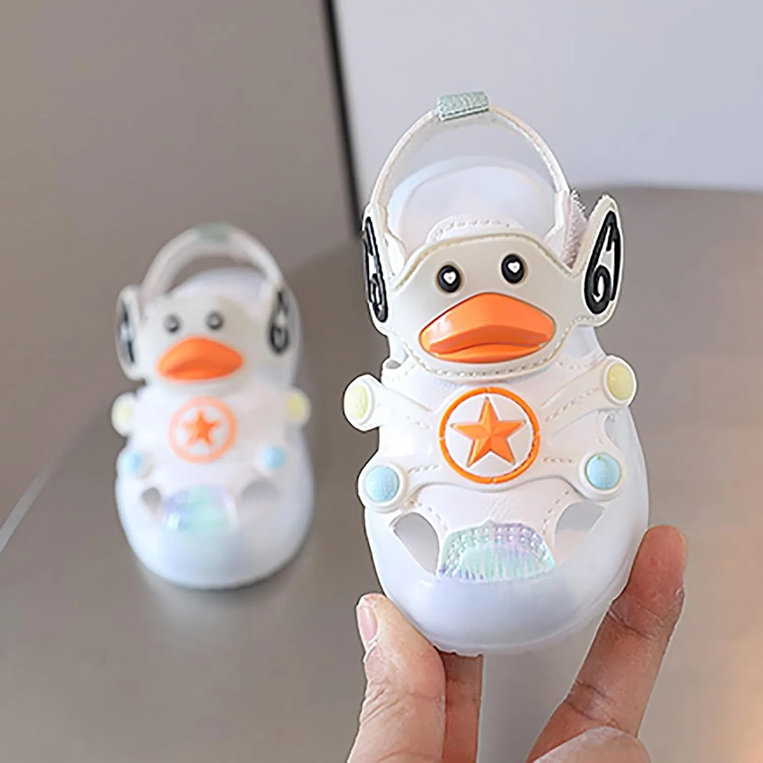 Light Up Baby Animal Sandals Children Cute Cartoon Soft Sole Summer Fashion Breathable Outdoor Play Beach Shoes
