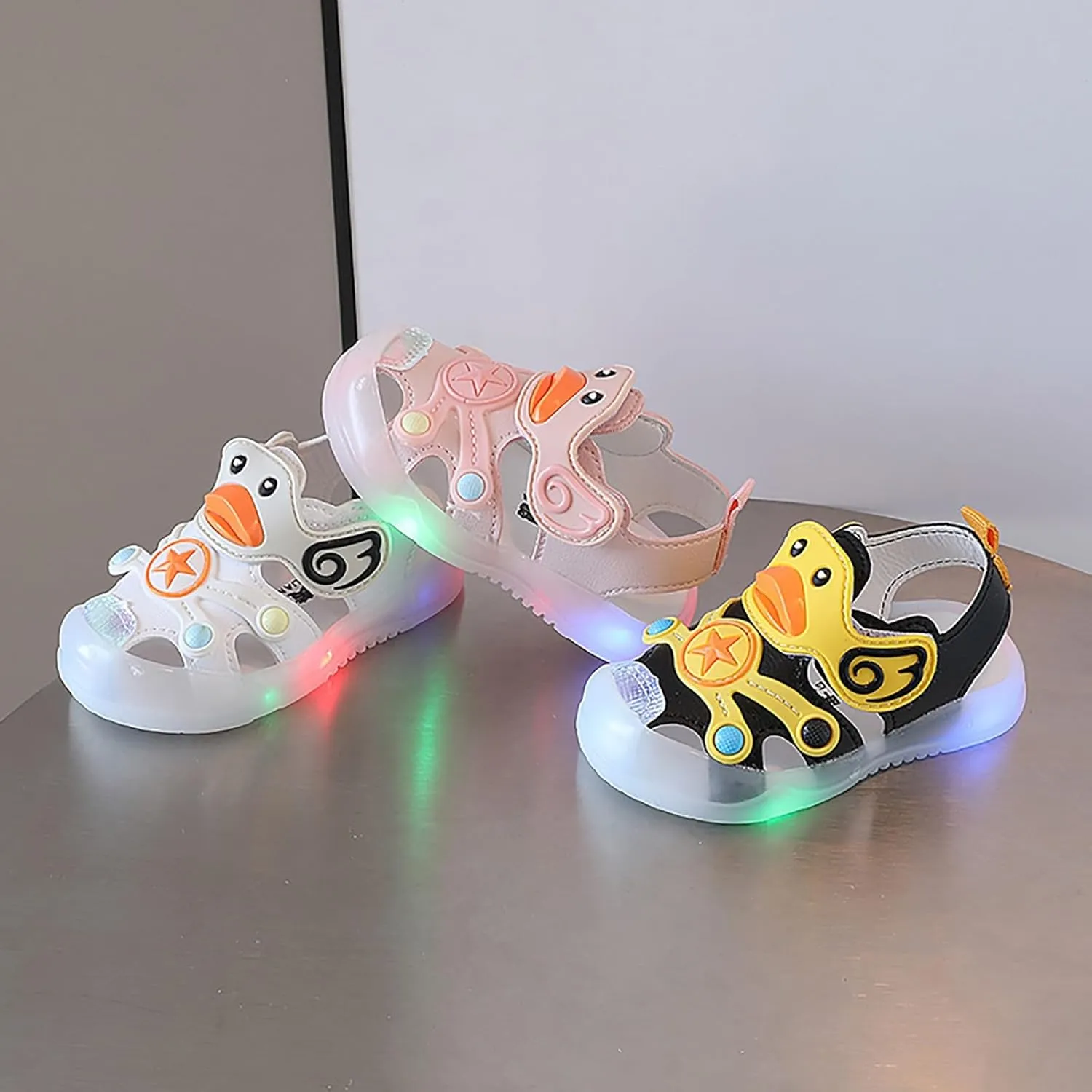 Light Up Baby Animal Sandals Children Cute Cartoon Soft Sole Summer Fashion Breathable Outdoor Play Beach Shoes