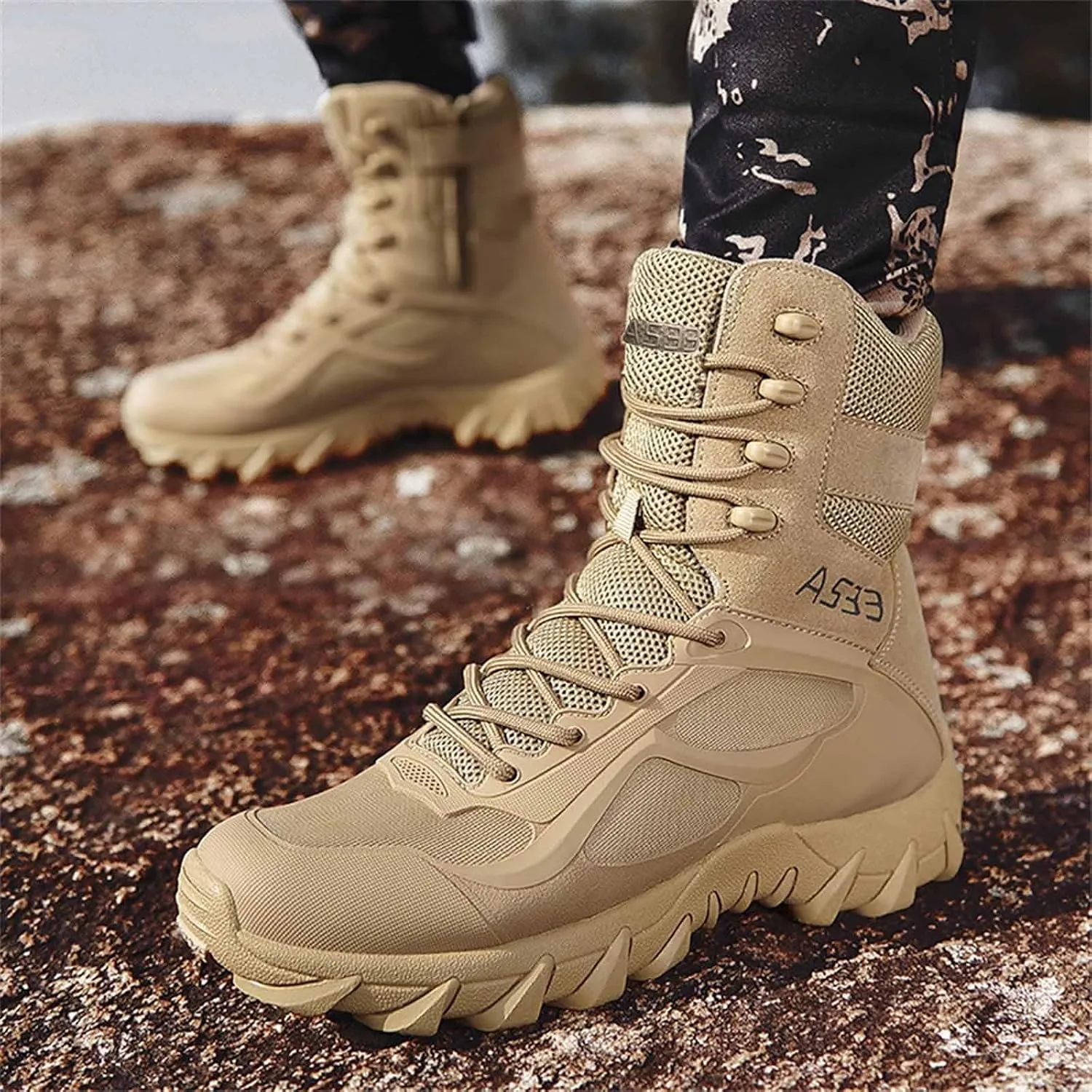 Lightweight Combat Boots, Men's Tactical Army Boots with Sports Socks Water Proof Tactical Military Outdoor Mens Boot Men's Military Tactical Boots