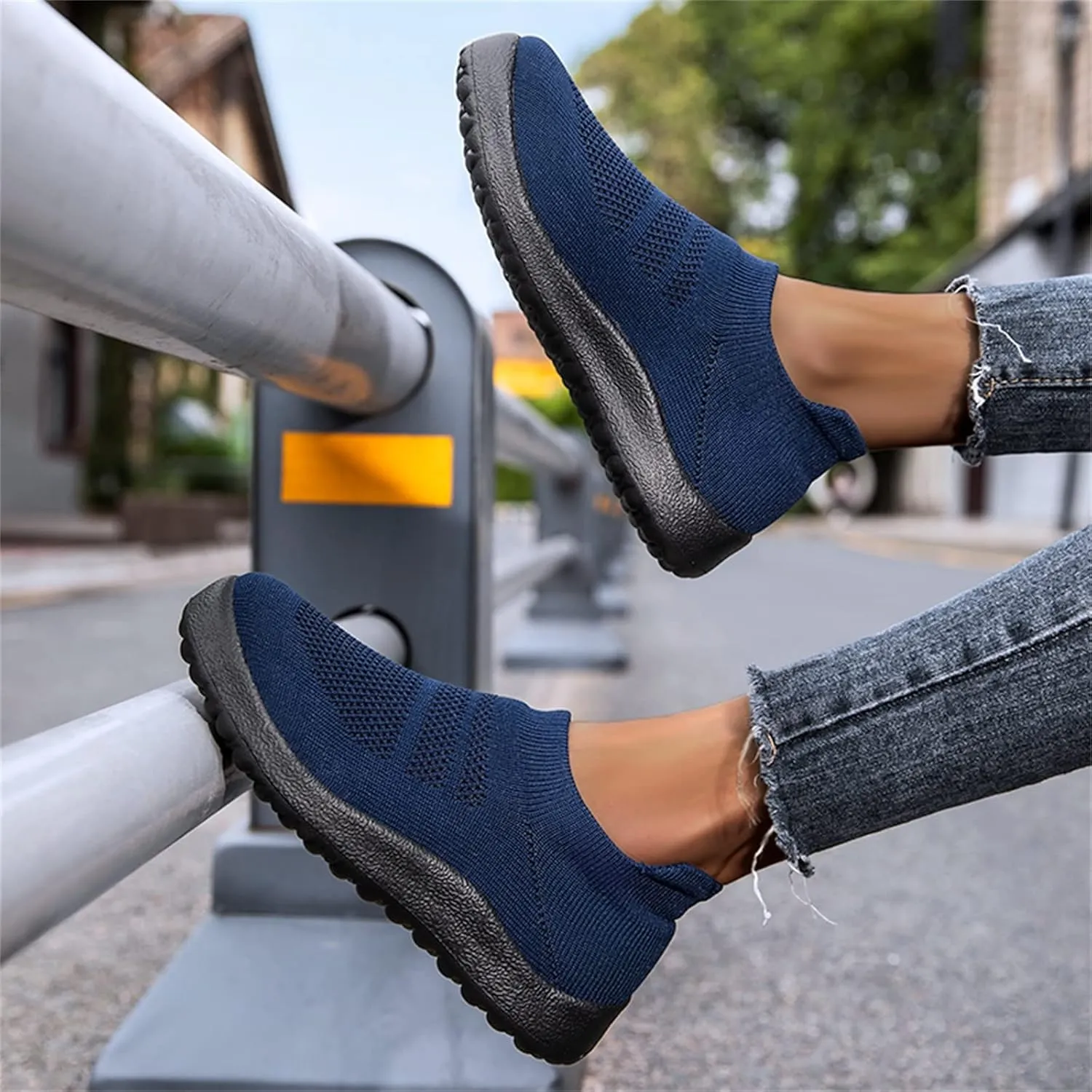 Low-Top Slip Ons Women's Fashion Sneakers Casual Tennis Shoes Womens Slip On Black Casual Shoes Black Sneakers Brown Tennis Shoe Loafers Casual Slip On