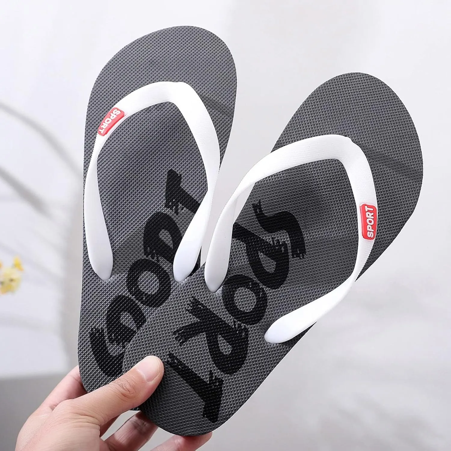 Men Shoes Flat Herringbone Slippers Fashion Casual Beach Casual Sandals Flip Flops Rubber Men