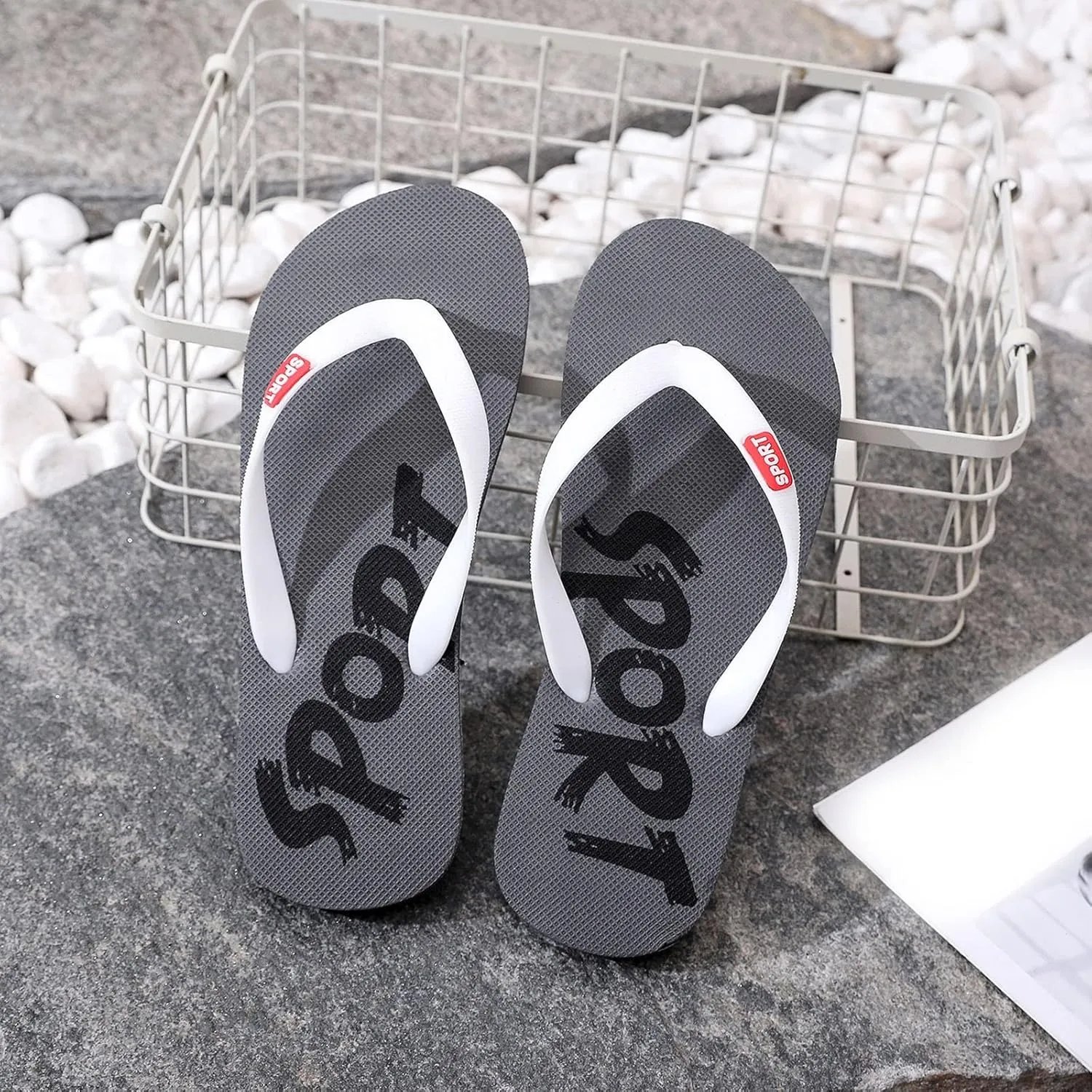 Men Shoes Flat Herringbone Slippers Fashion Casual Beach Casual Sandals Flip Flops Rubber Men