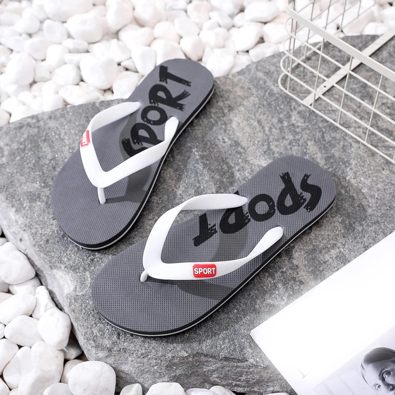 Men Shoes Flat Herringbone Slippers Fashion Casual Beach Casual Sandals Flip Flops Rubber Men
