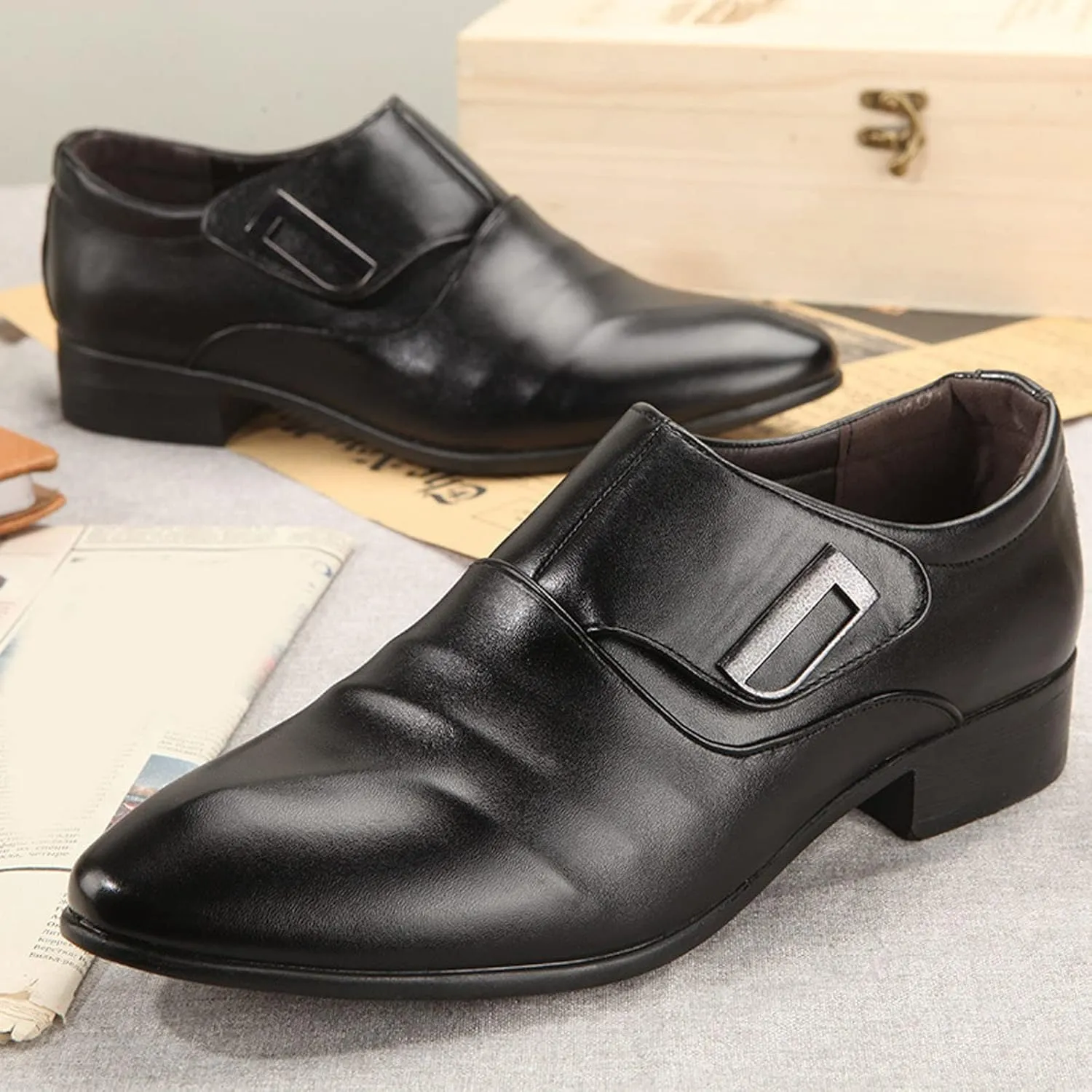 Men's Dress Shoes Slip On Summer Men's White Pointed Casual Leather Shoes Youth Hooded Fashion Shoes Breathable Single Shoes Formal Shoes Men 15