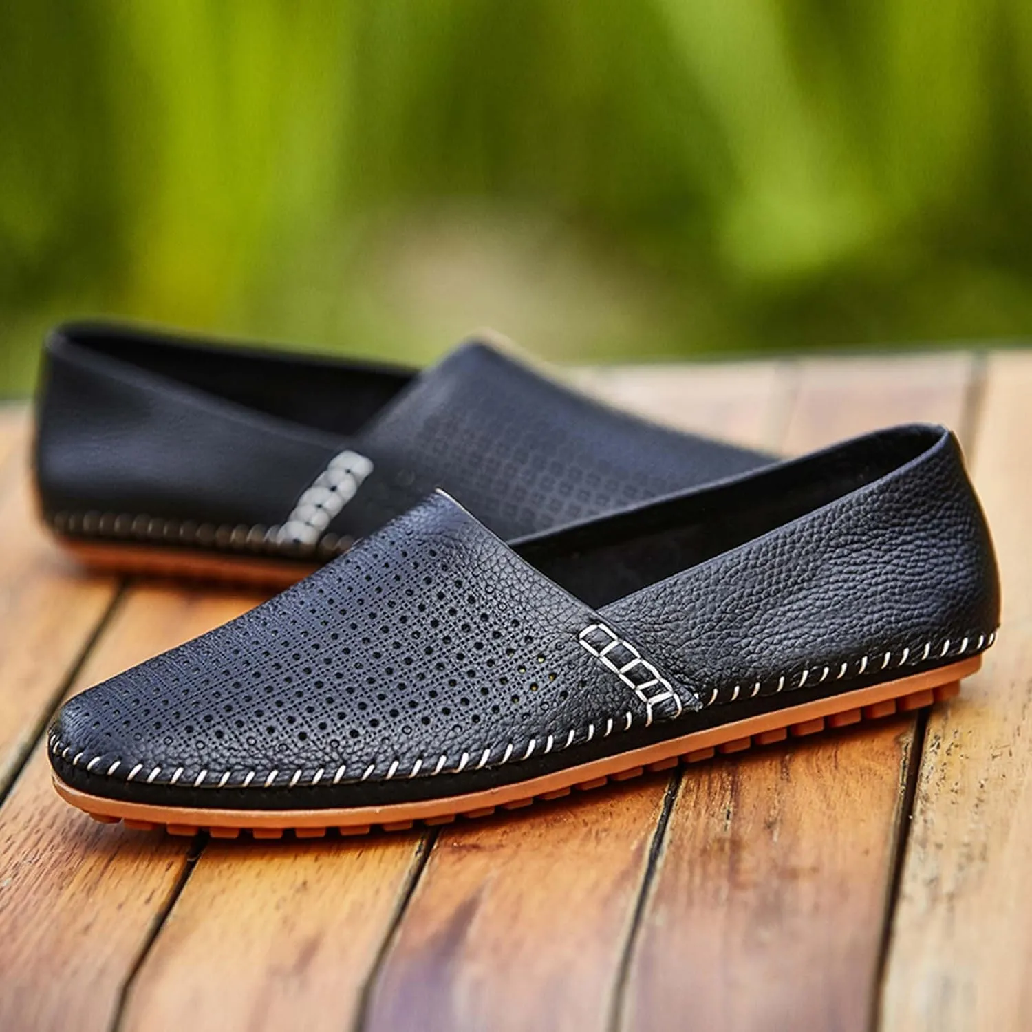 Men's Leather Loafers, Casual Flats, Lightweight Design, Hand-Stitched, Comfortable, Soft, Stylish, Suitable for Daily Travel, Driving, Going Out, Dating and Other Occasions wear All Seasons