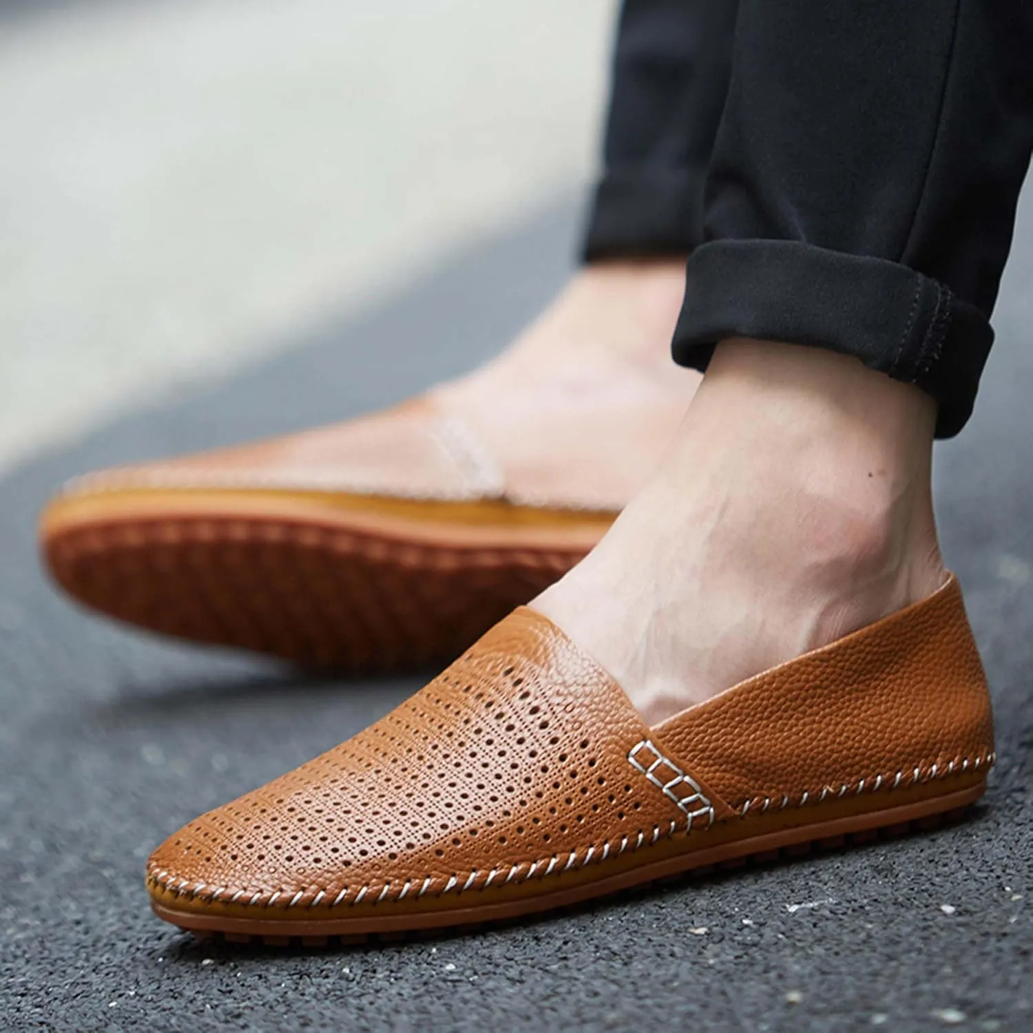 Men's Leather Loafers, Casual Flats, Lightweight Design, Hand-Stitched, Comfortable, Soft, Stylish, Suitable for Daily Travel, Driving, Going Out, Dating and Other Occasions wear All Seasons