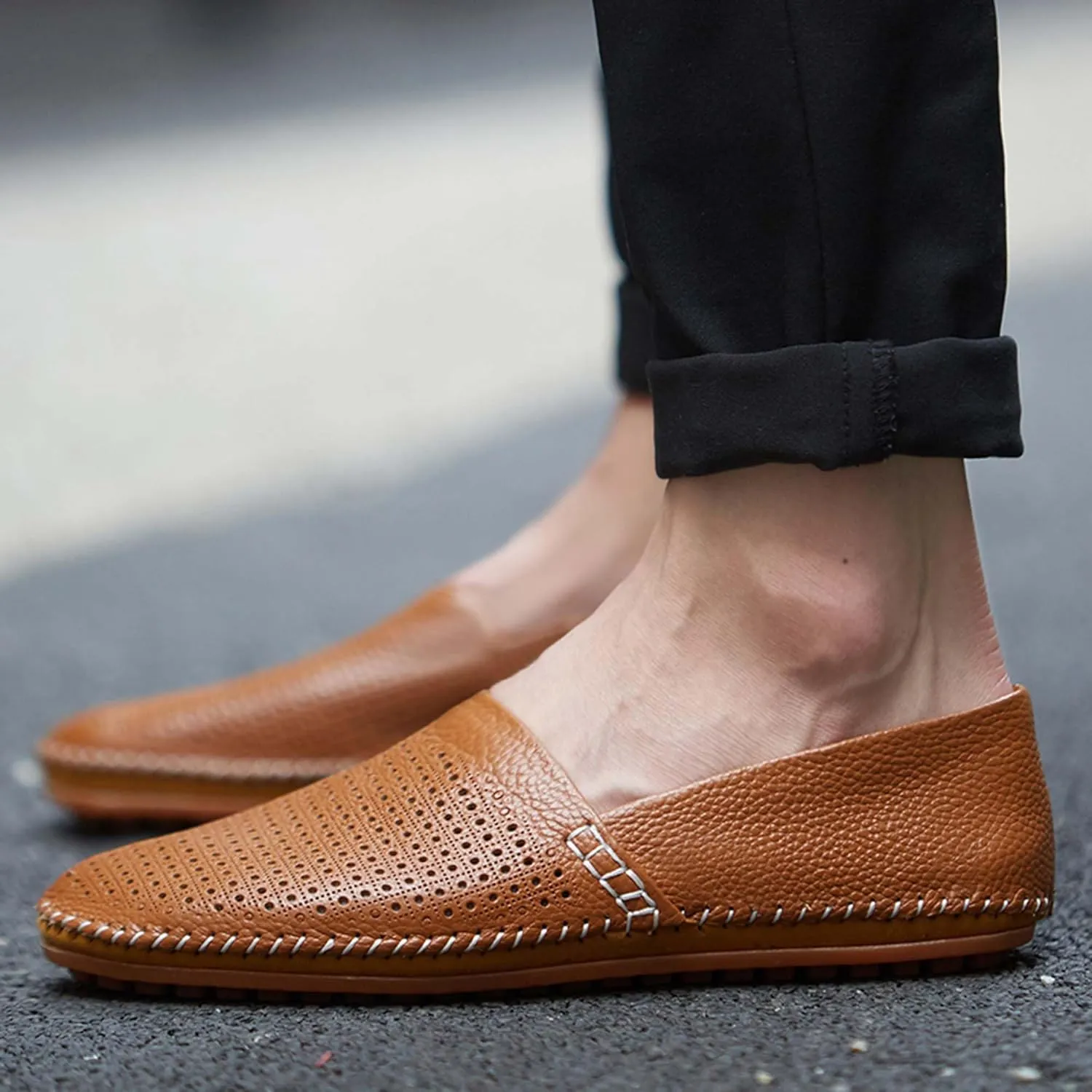 Men's Leather Loafers, Casual Flats, Lightweight Design, Hand-Stitched, Comfortable, Soft, Stylish, Suitable for Daily Travel, Driving, Going Out, Dating and Other Occasions wear All Seasons