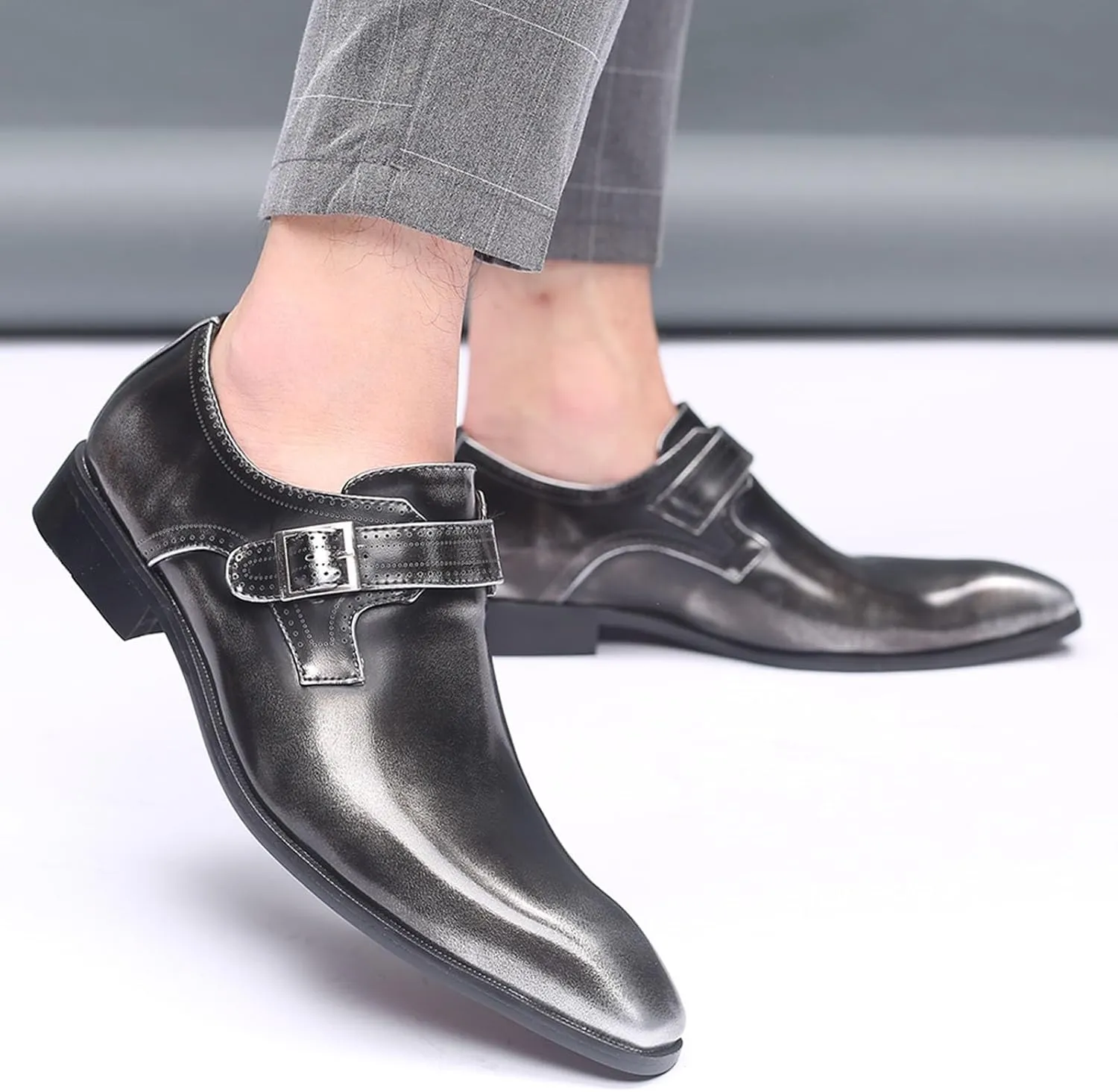 Mens Single Buckle Monk Strap Mens Casual Monk Shoes Arch Support Business Formal Shoe Patent Leather Dress Shoe Pointed Toe Dressy Footwear Man Slip on Formal Footwear for Work Office