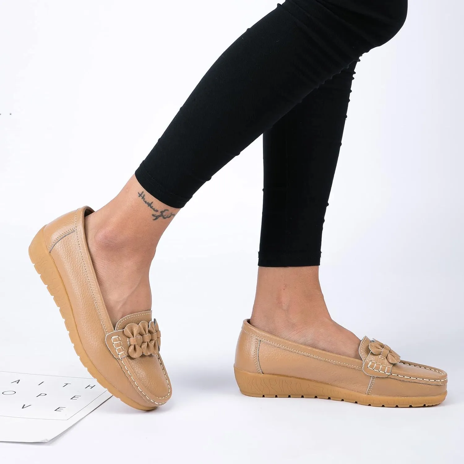 Orthopedic Loafers for Women 2025 Classic Comfort Leather Business Casual Shoes Lightweight Penny Loafer Slip On Work Flats Casual Stylish Dress Shoes