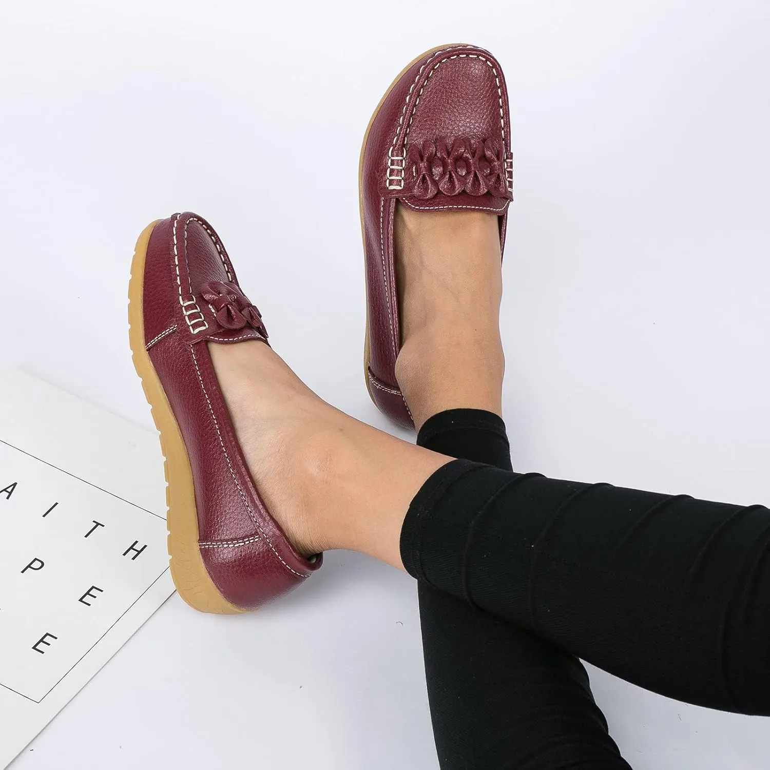 Orthopedic Loafers for Women 2025 Classic Comfort Leather Business Casual Shoes Lightweight Penny Loafer Slip On Work Flats Casual Stylish Dress Shoes