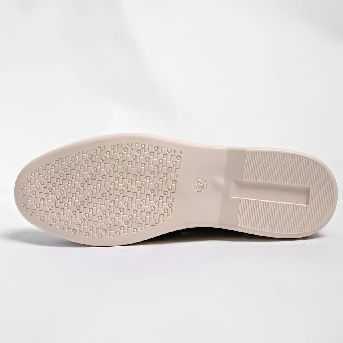 Orthopedic Platform Loafers Women with Chain, Round Retro Toe Comfortable Slip On Work Loafers