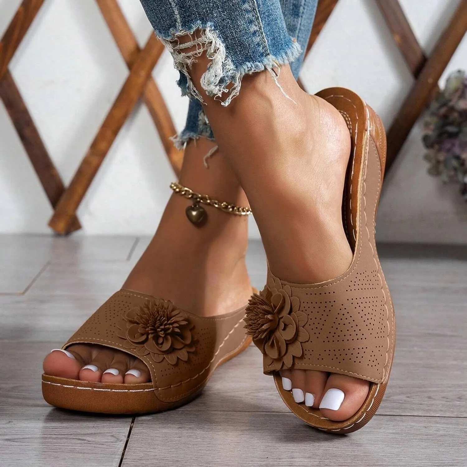 Orthopedic Sandals for Women 2025 Chic Flowers Arch Support Fish Mouth Open Toe Leather Slippers Wedge Platform Sandal