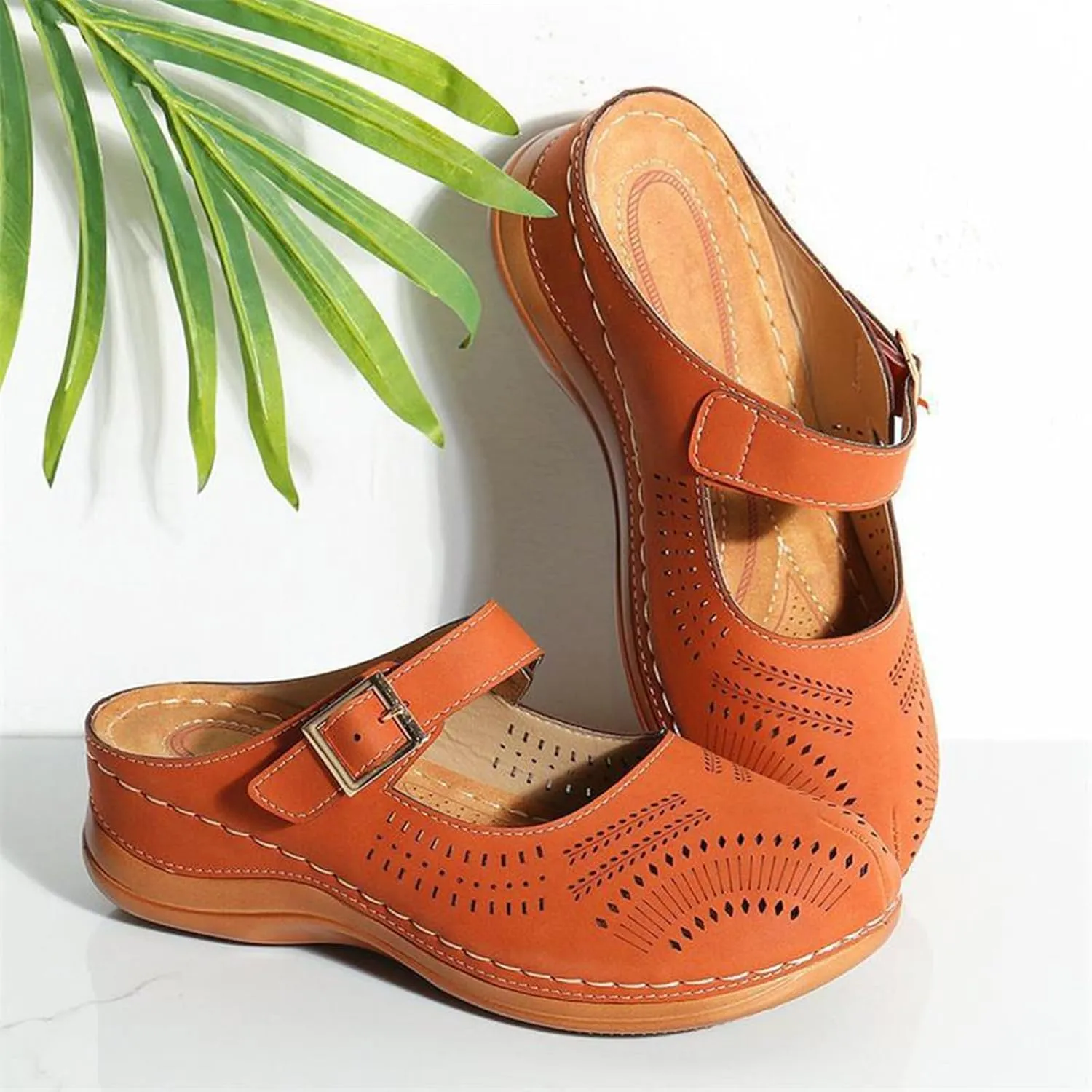 Orthopedic Slippers for Women Dressy Casual Comfort Summer Slippers Closed Toe Ankle Strap Metal Buckle Sandals Comfortable Orthotic Footwear Casual Walking Wedges
