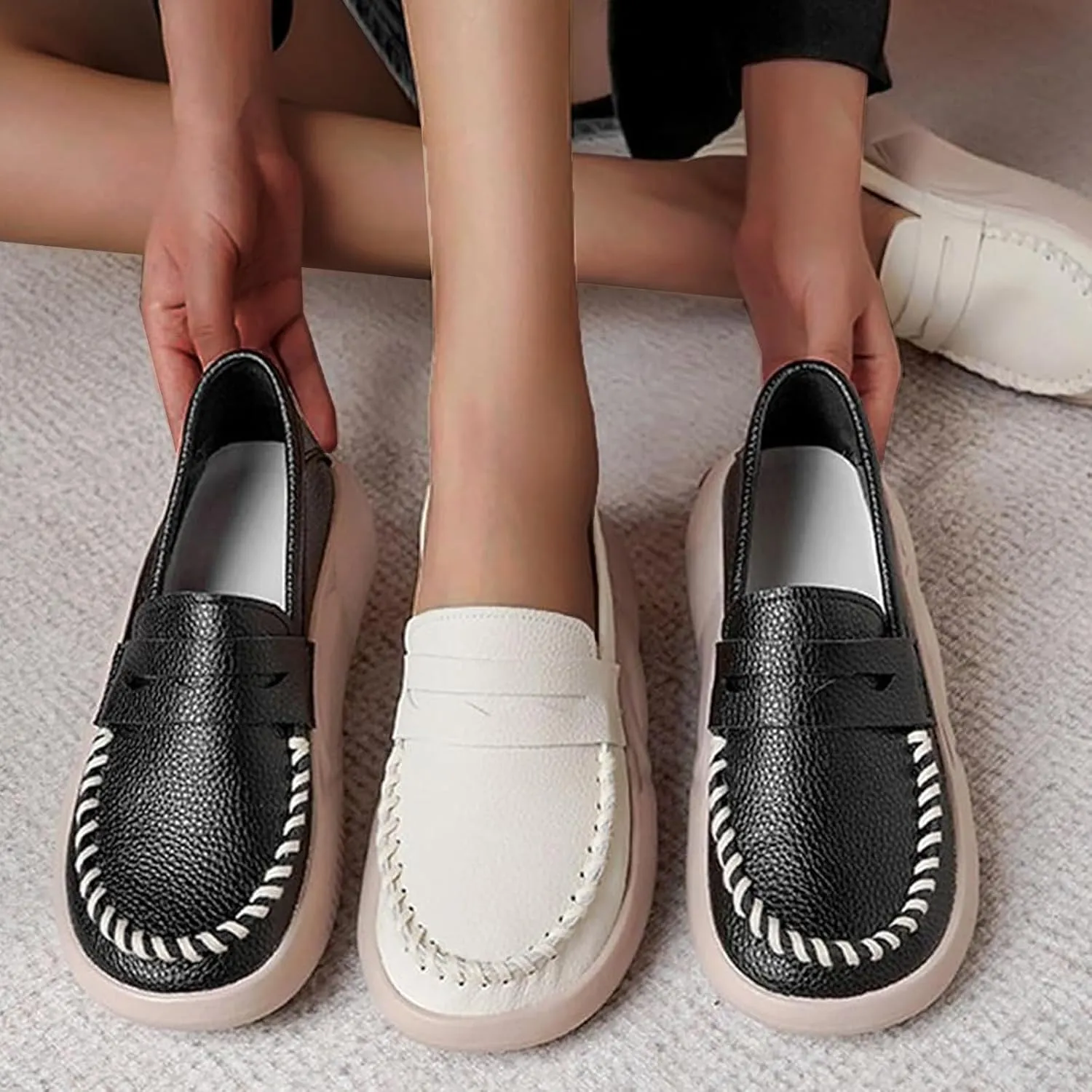 Sandals for Women 2025 Leather Sneakers Fashion Retro Soft Sole Shoes Comfortable Non-Slip Flat Loafers for Casual Wear