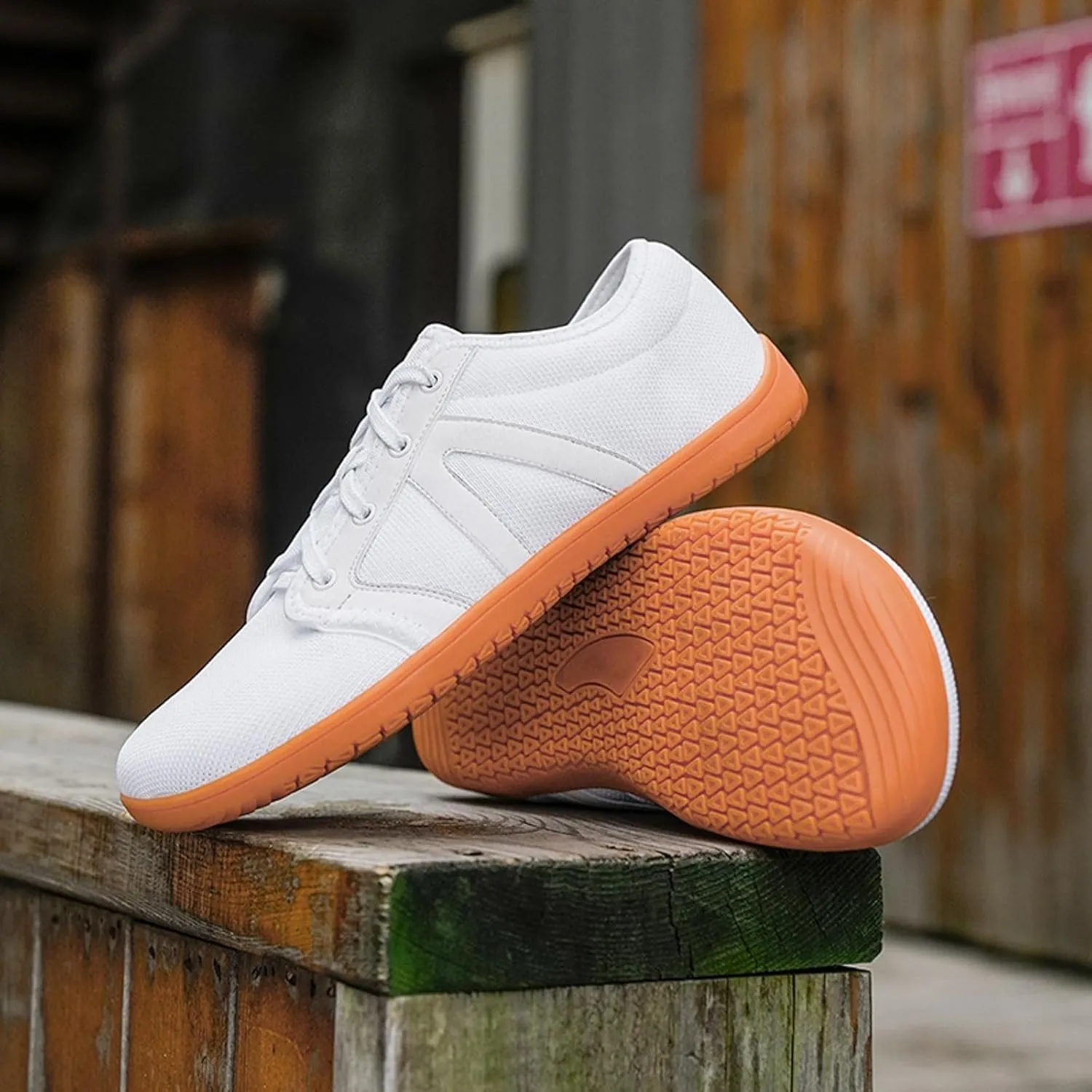 Tennis Walking Shoes Comfortable Soft Sole Inner and Outdoor Sports and Casual Shoes for Men Women