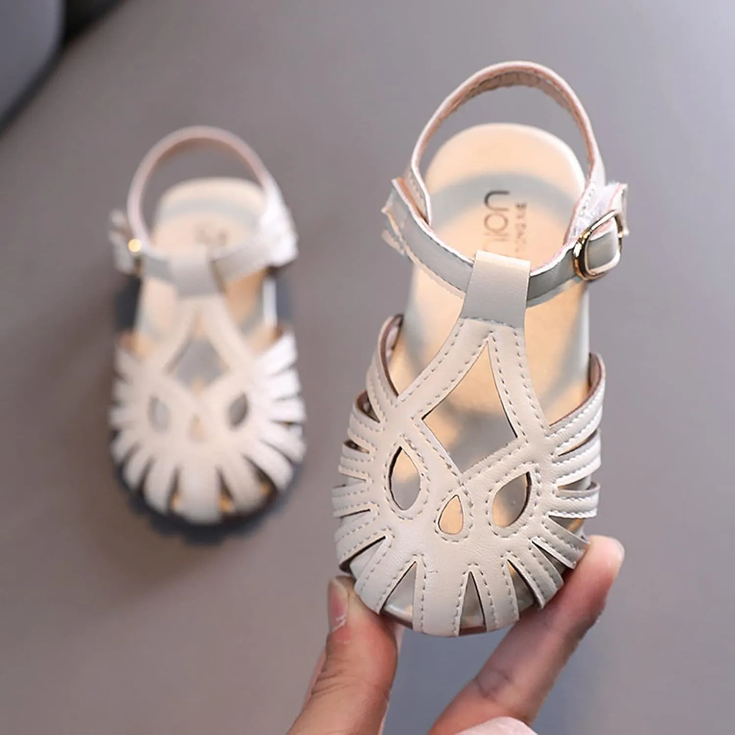Toddler Girl Sandals Fashion Solid Soft Sole Toe Sandals Color Cap Hollow Summer Girls Girl's Shoes (White, 3.5-4 Years)