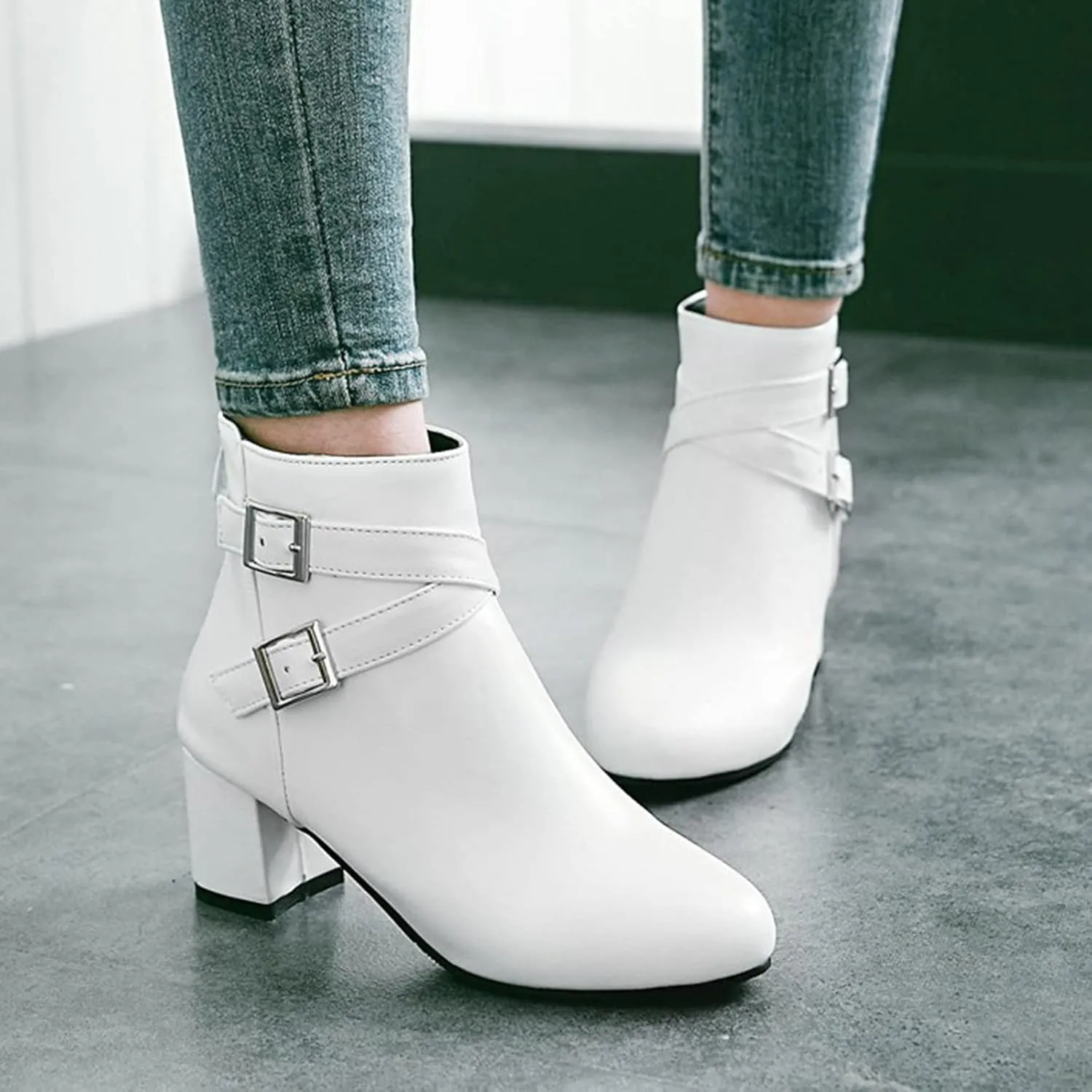 Womens Boots Exquisite Leather Side Zipper Thick Heel Boots for Women Elegant Belt Buckle Cozy Short Boots