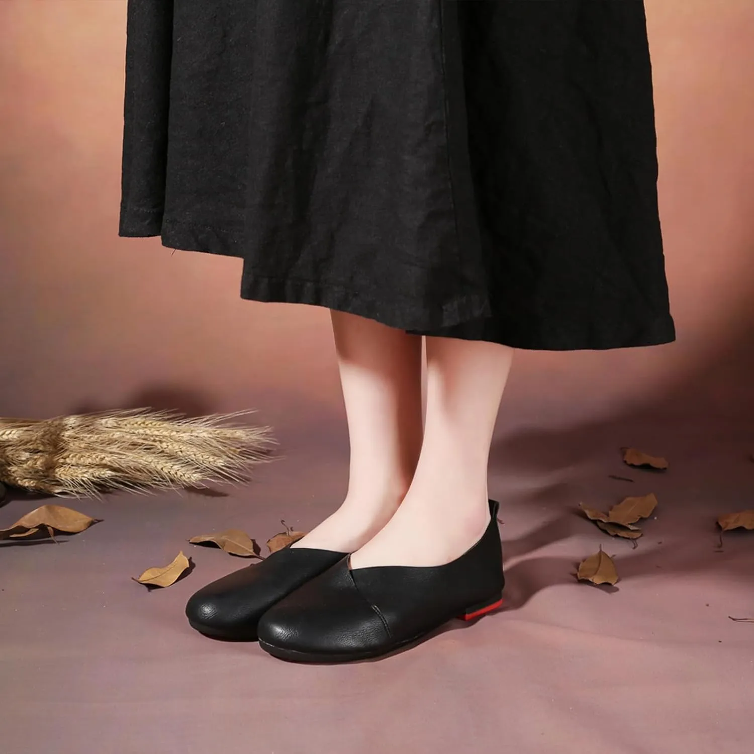 Women's Handmade Soft Leather Loafers,Round Toe Slip On Vintage Shallow Mouth Comfortable Soft Bottom Walking Driving Flats Shoes Owlkay Shoes