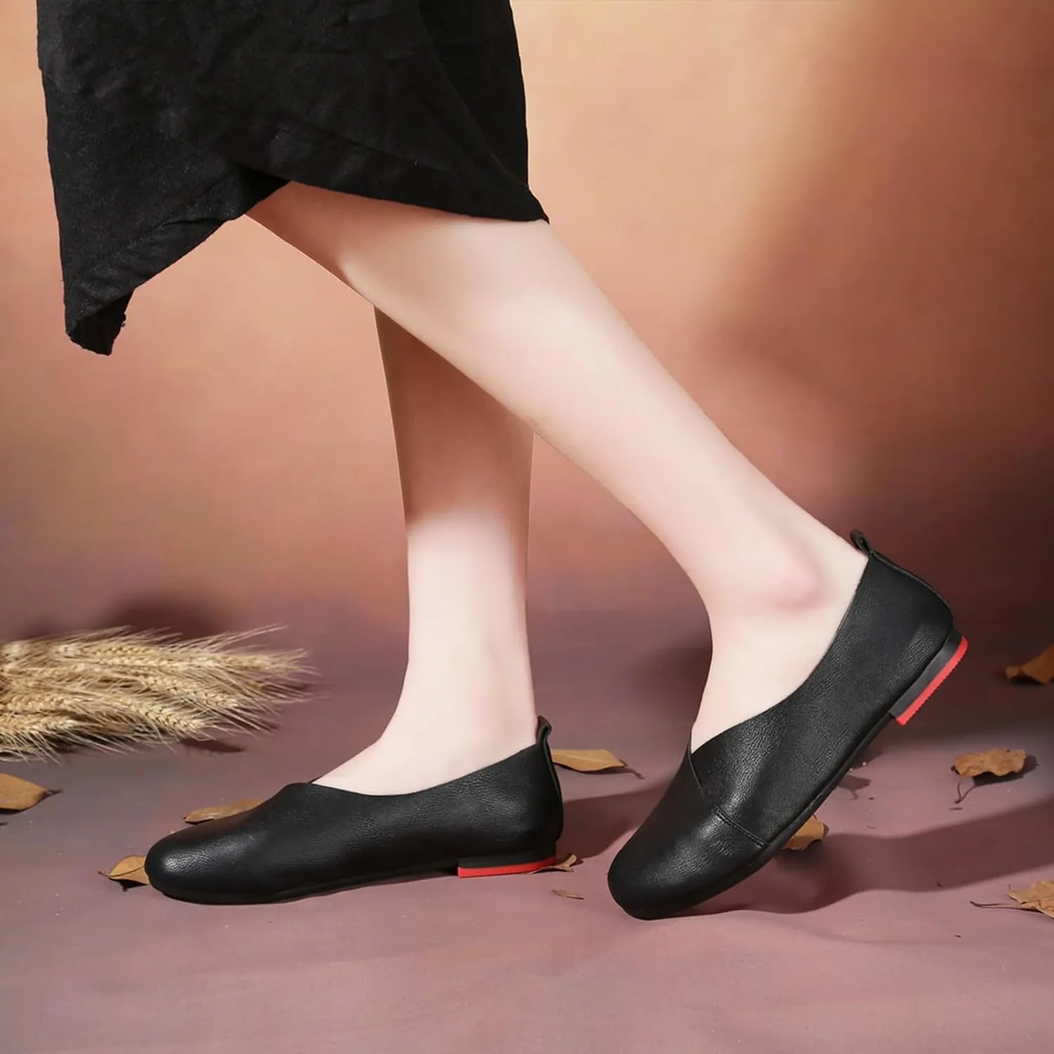 Women's Handmade Soft Leather Loafers,Round Toe Slip On Vintage Shallow Mouth Comfortable Soft Bottom Walking Driving Flats Shoes Owlkay Shoes