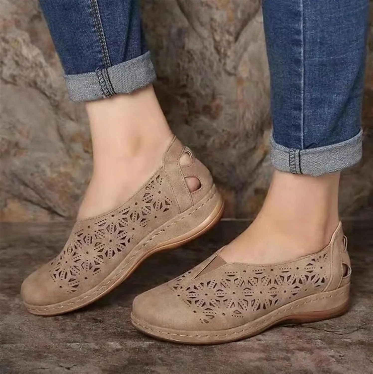 Women's Hollow Out Slip-Ons Loafers Ladies Classic Round Toe Flowers Flat Shoes Comfort Backless Outdoor Anti Slip Orthotic Sandals for Walk Travel
