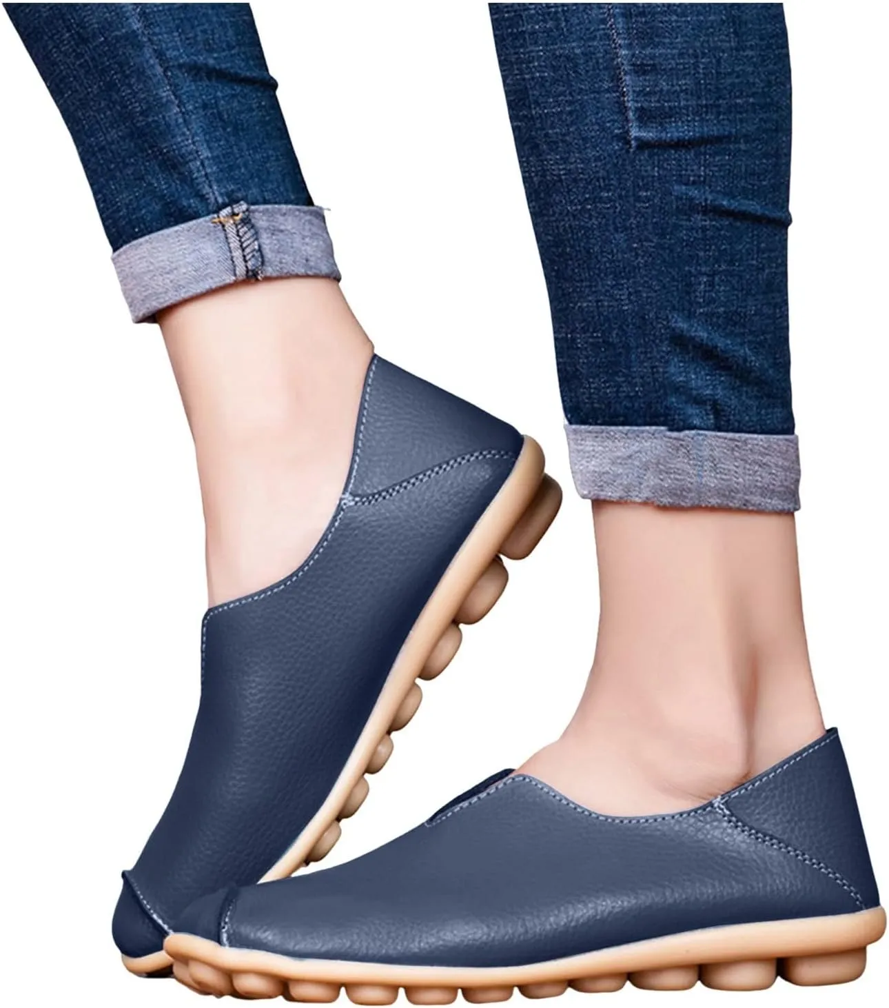 Women's Slip-On Loafers Lug Sole Non Slip Shoes Soft Lightweight Walking Driving Shoes Versatile Leather Shoes