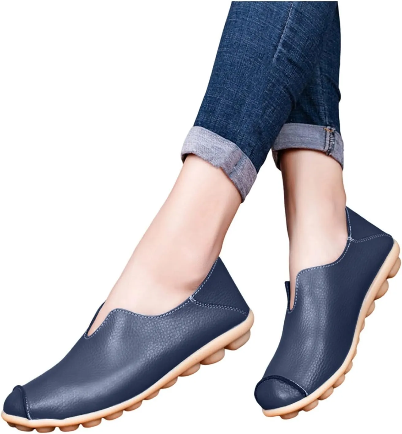 Women's Slip-On Loafers Lug Sole Non Slip Shoes Soft Lightweight Walking Driving Shoes Versatile Leather Shoes