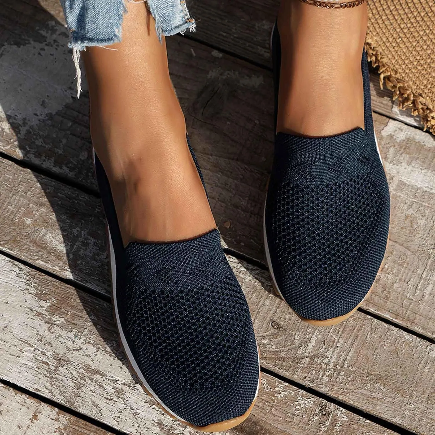 Women's Slip On Travel Soft Sole Comfortable Shoes Outdoor Solid Mesh Fashion Business Casual Shoes for Women Wedges