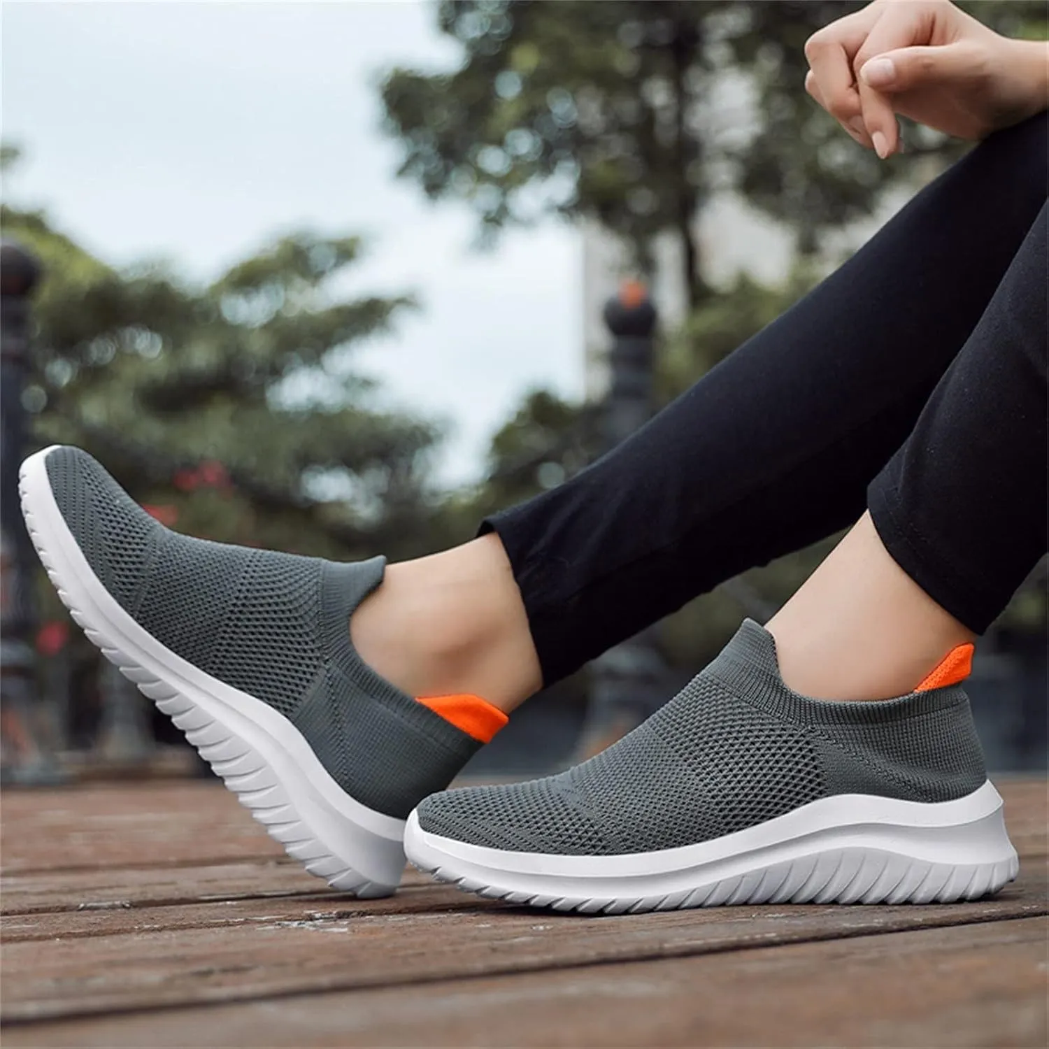 Women's Slip On Walking Shoes Running Comfortable Mens Casual Shoes Mesh Ladies Casual Shoes Black Platform Sneaker Slip On Tennis Shoe Cross Trainer Shoe
