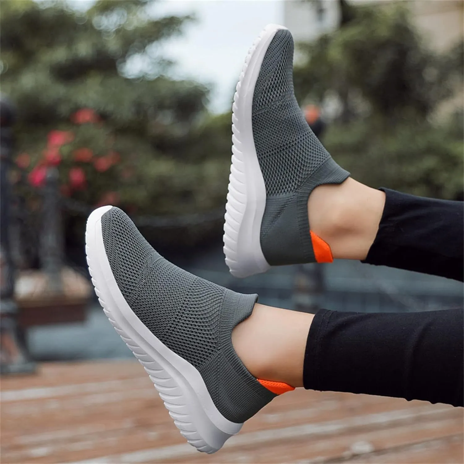 Women's Slip On Walking Shoes Running Comfortable Mens Casual Shoes Mesh Ladies Casual Shoes Black Platform Sneaker Slip On Tennis Shoe Cross Trainer Shoe